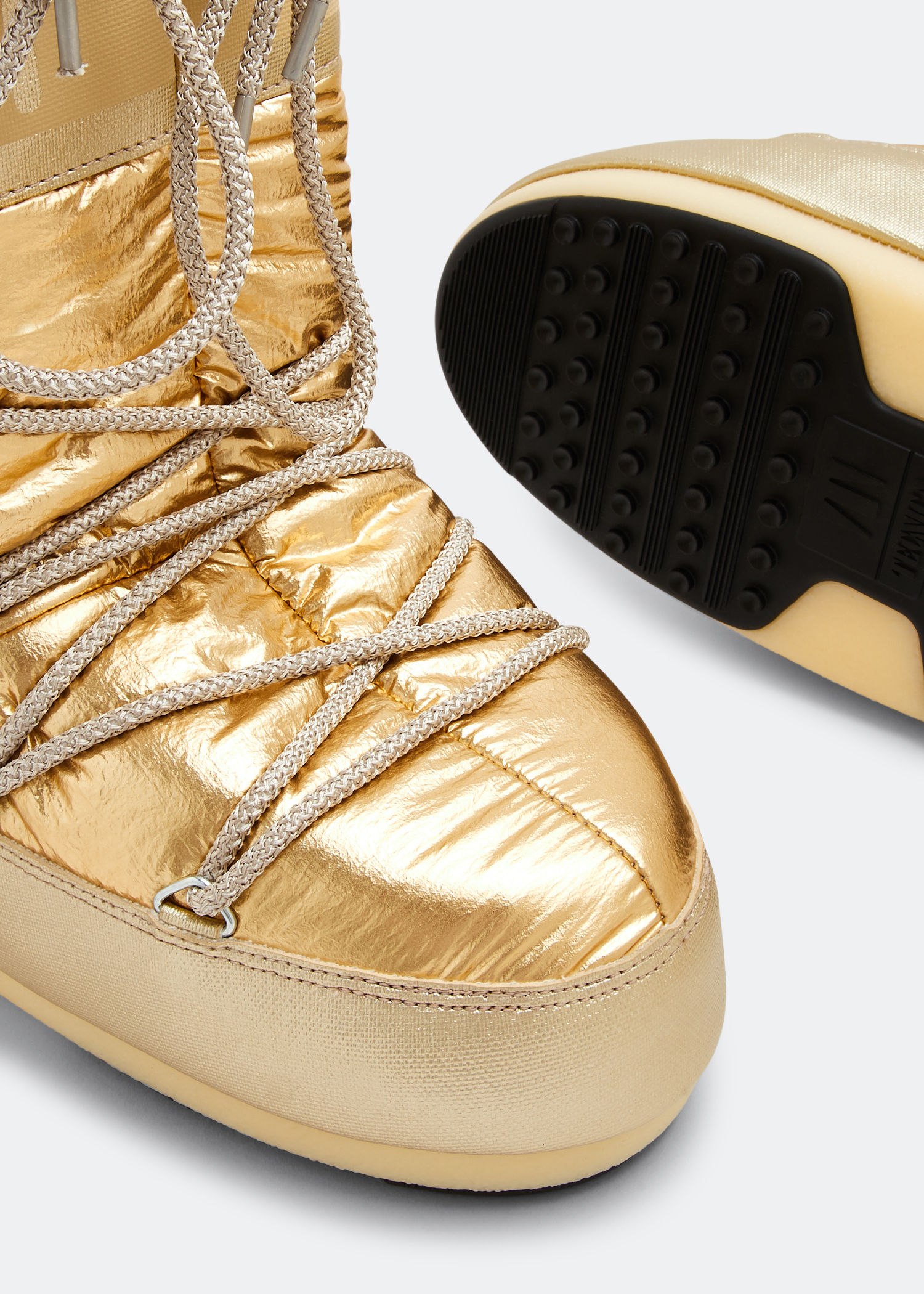 Icon boots, Gold