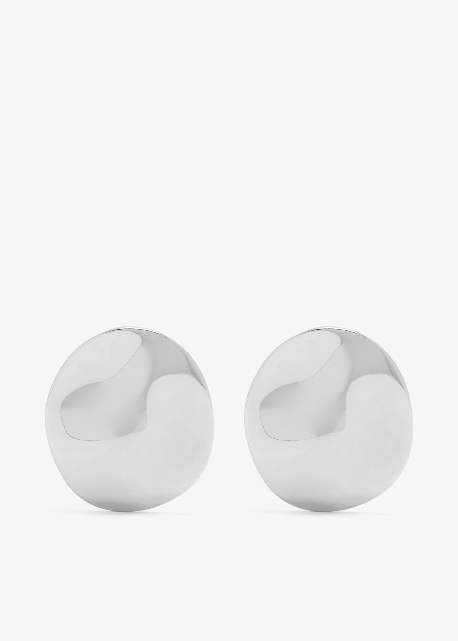 Round wave earrings, Silver
Round wave earrings, Silver