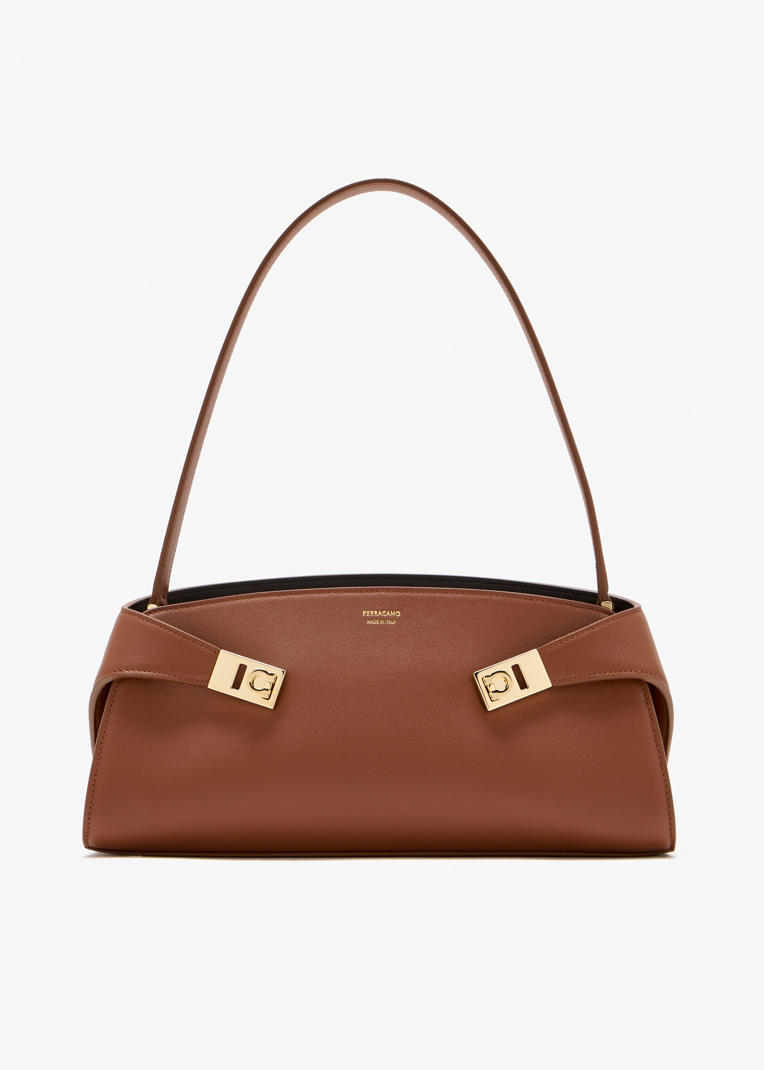 Hug East-West shoulder bag, Brown
Hug East-West shoulder bag, Brown