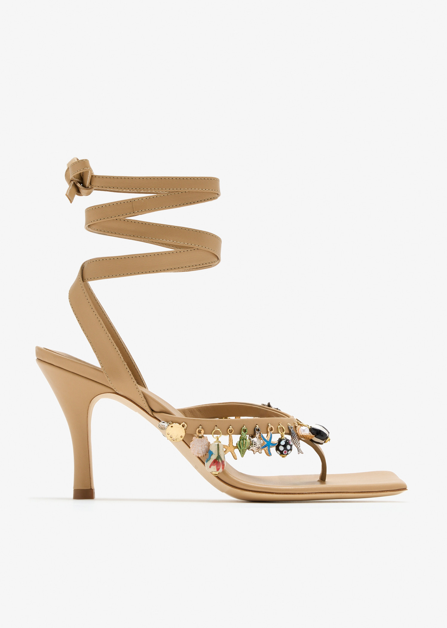 Memento Charm sandals, Beige
Memento Charm sandals, Beige