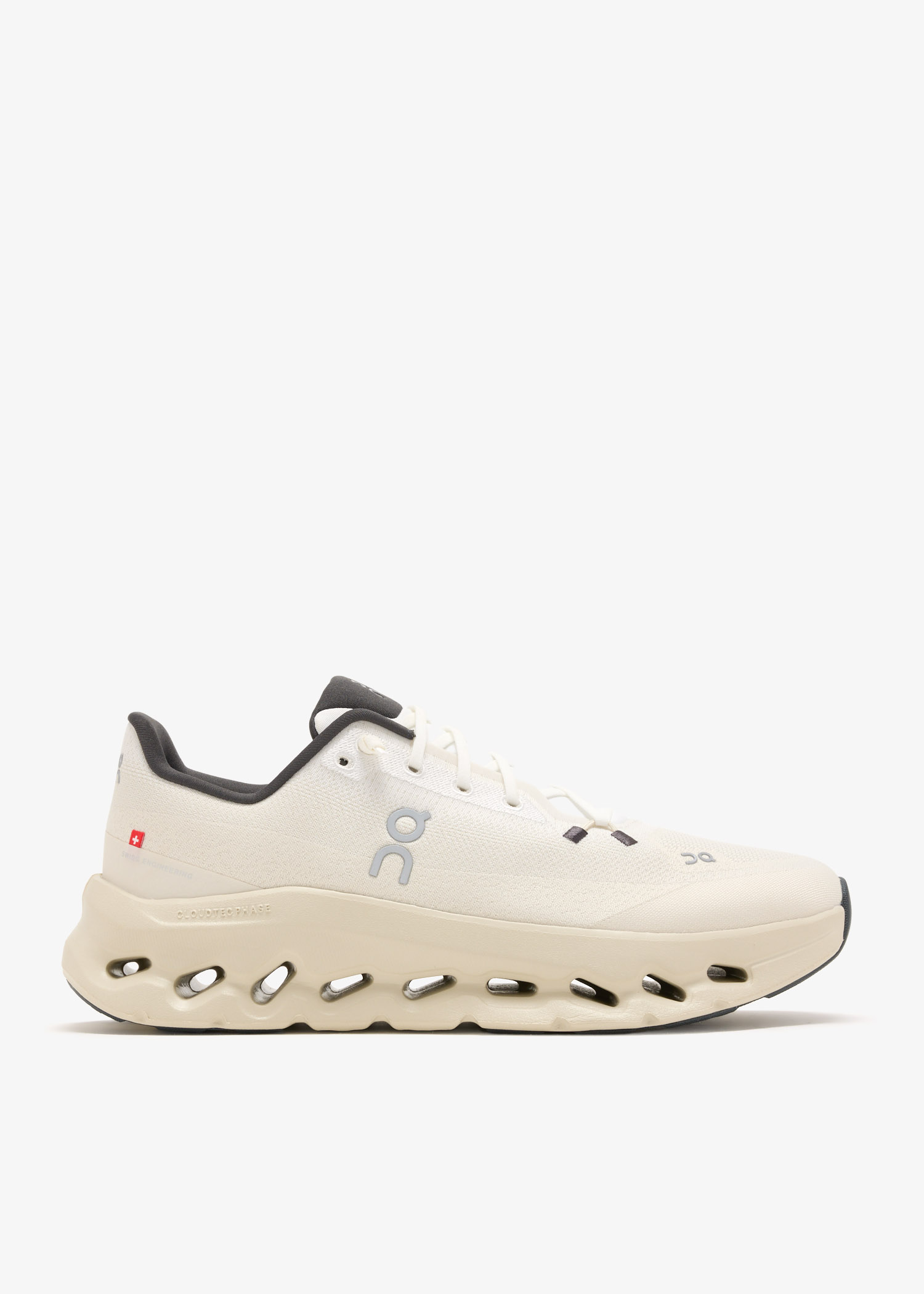 Cloudtilt sneakers, White
Cloudtilt sneakers, White