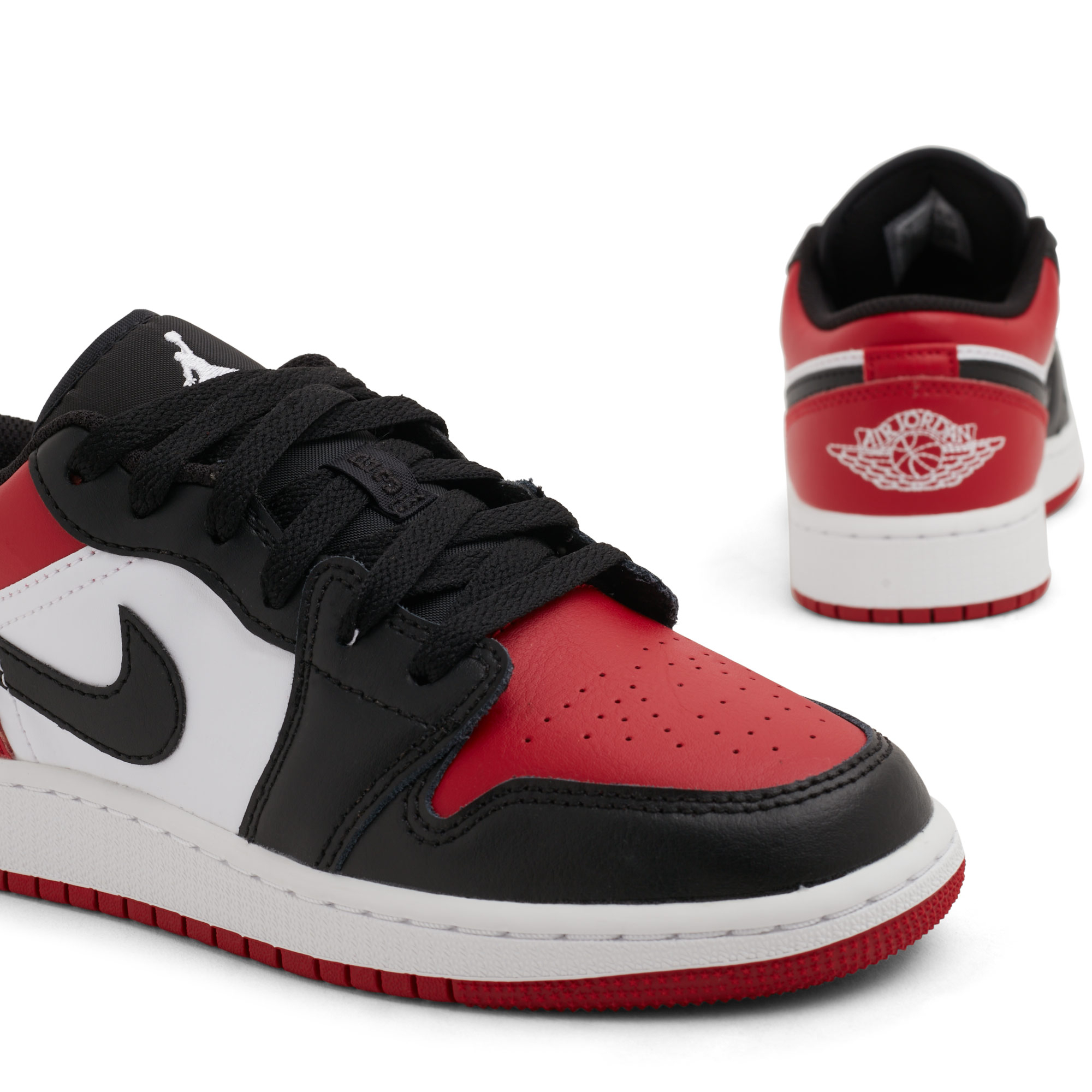 Air Jordan 1 Low 'Bred Toe' sneakers, Red