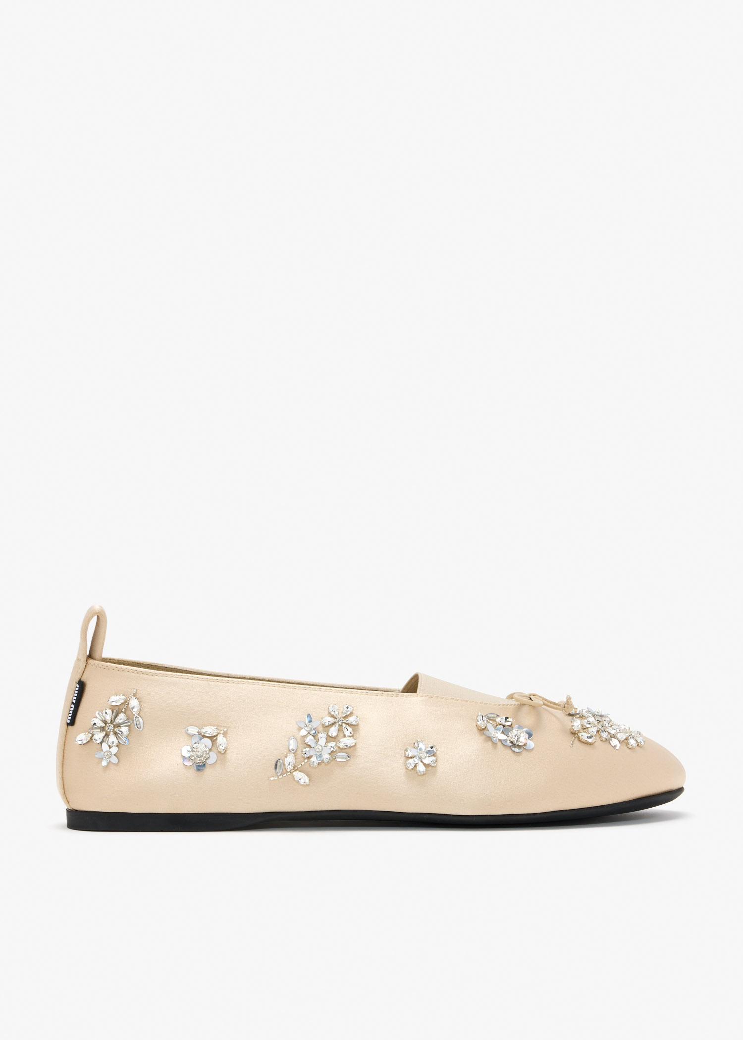 Élan embroidered satin ballerinas, Beige
Élan embroidered satin ballerinas, Beige