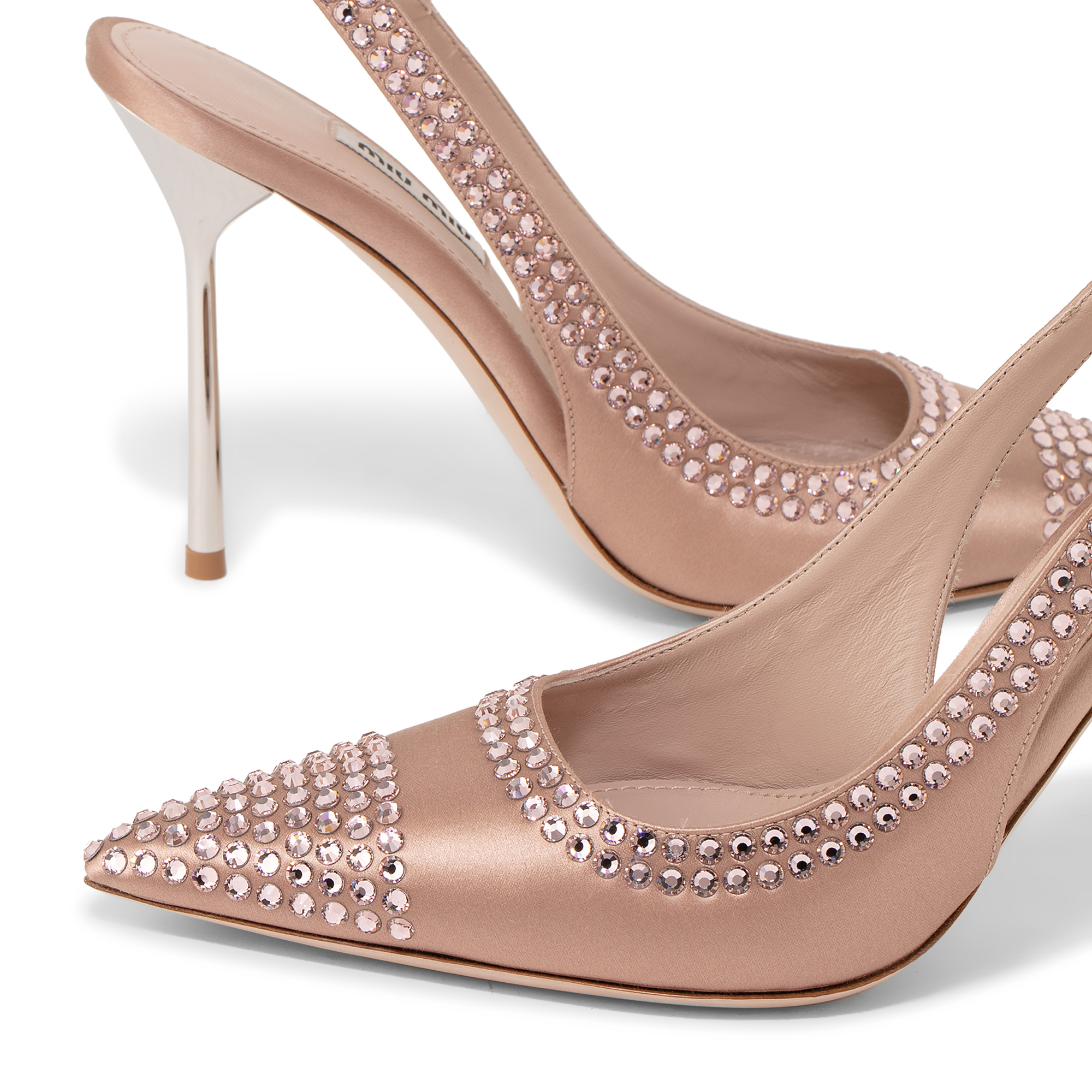 Satin slingback pumps, Beige