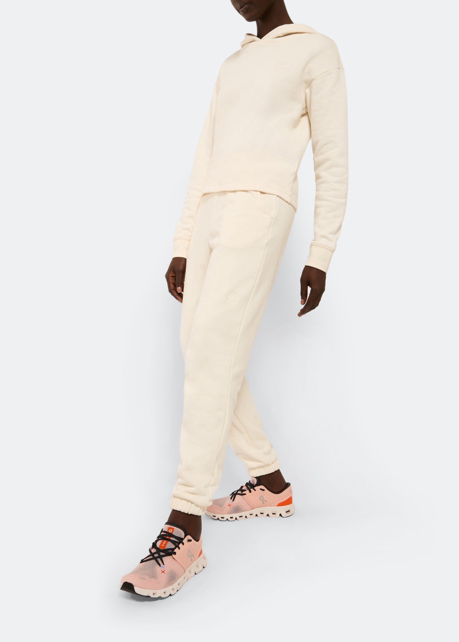 Cloud X sneakers, Pink 
Cloud X sneakers, Pink