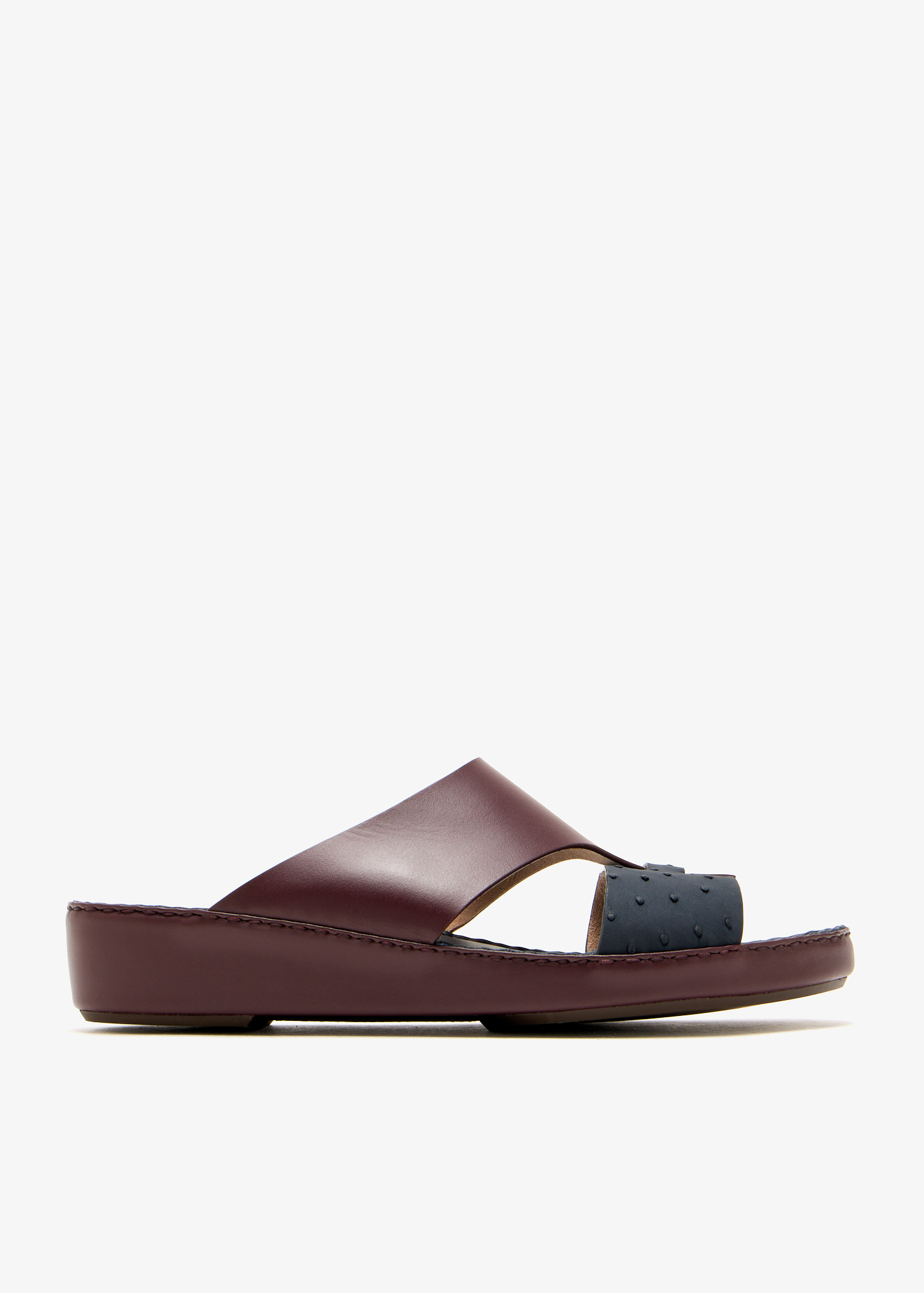 Looped Belt sandals, Burgundy
Looped Belt sandals, Burgundy