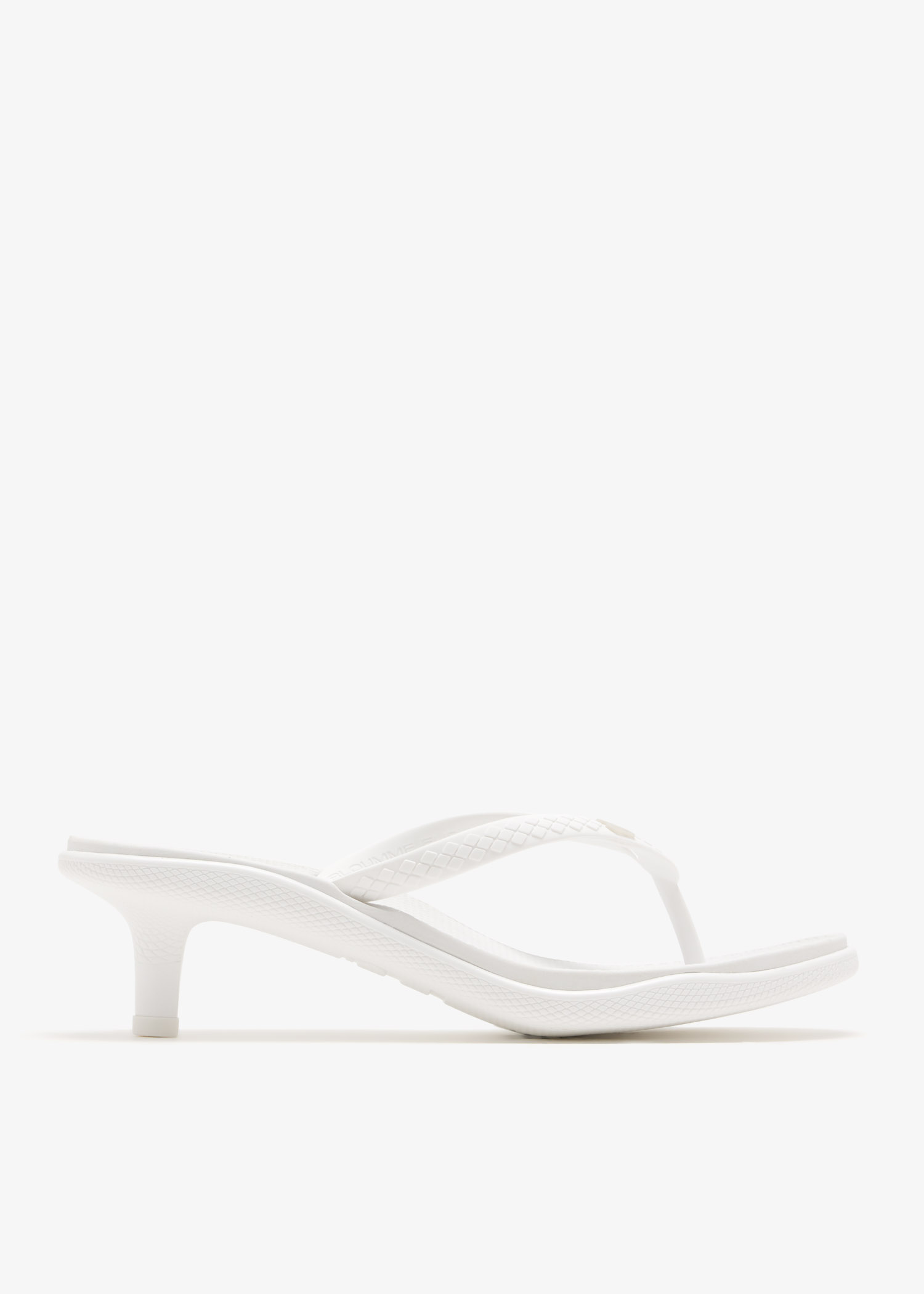 Arc thong sandals, White
Arc thong sandals, White