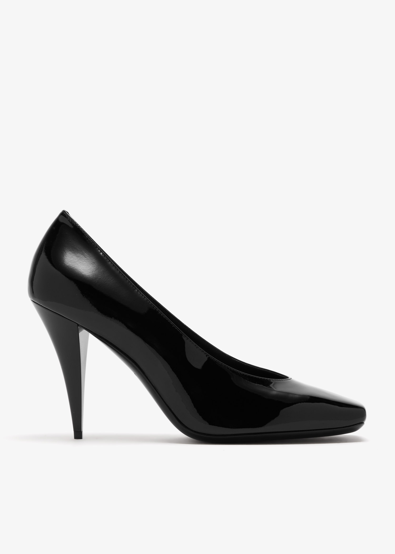 Sliced Square pumps, Black
Sliced Square pumps, Black