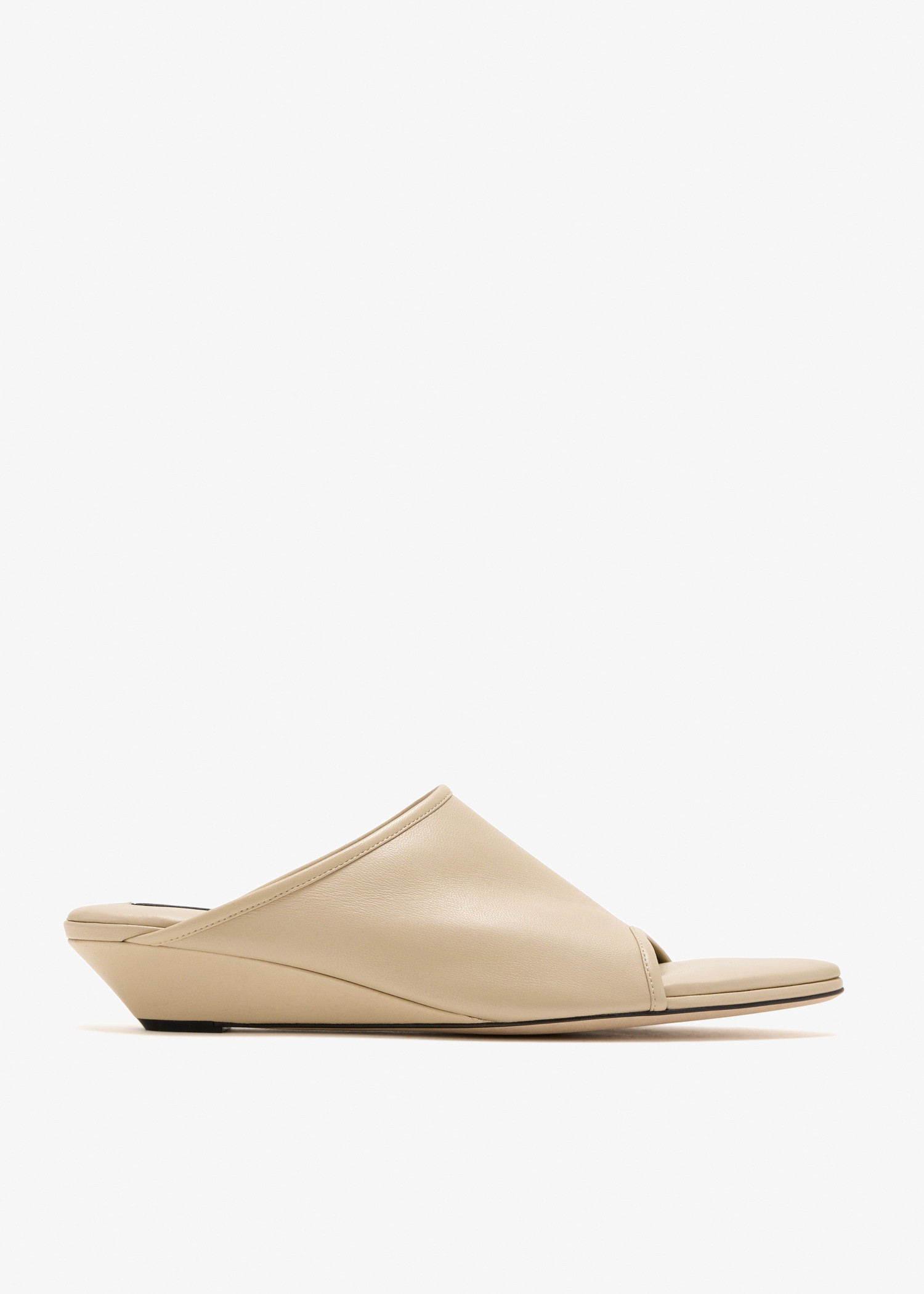 Stretch mules, Beige
Stretch mules, Beige