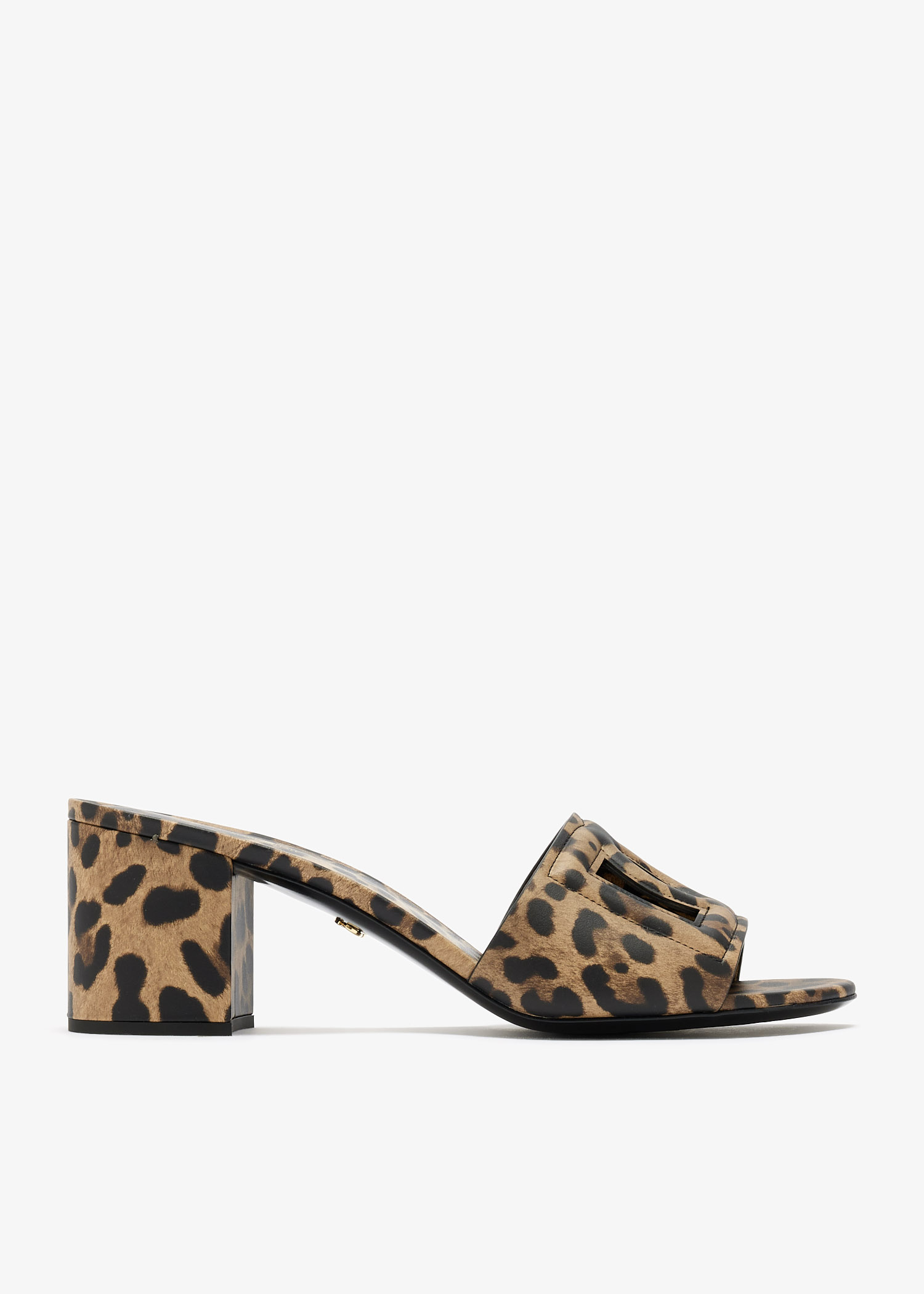 Leopard print logo mules, Animal printed
Leopard print logo mules, Animal printed