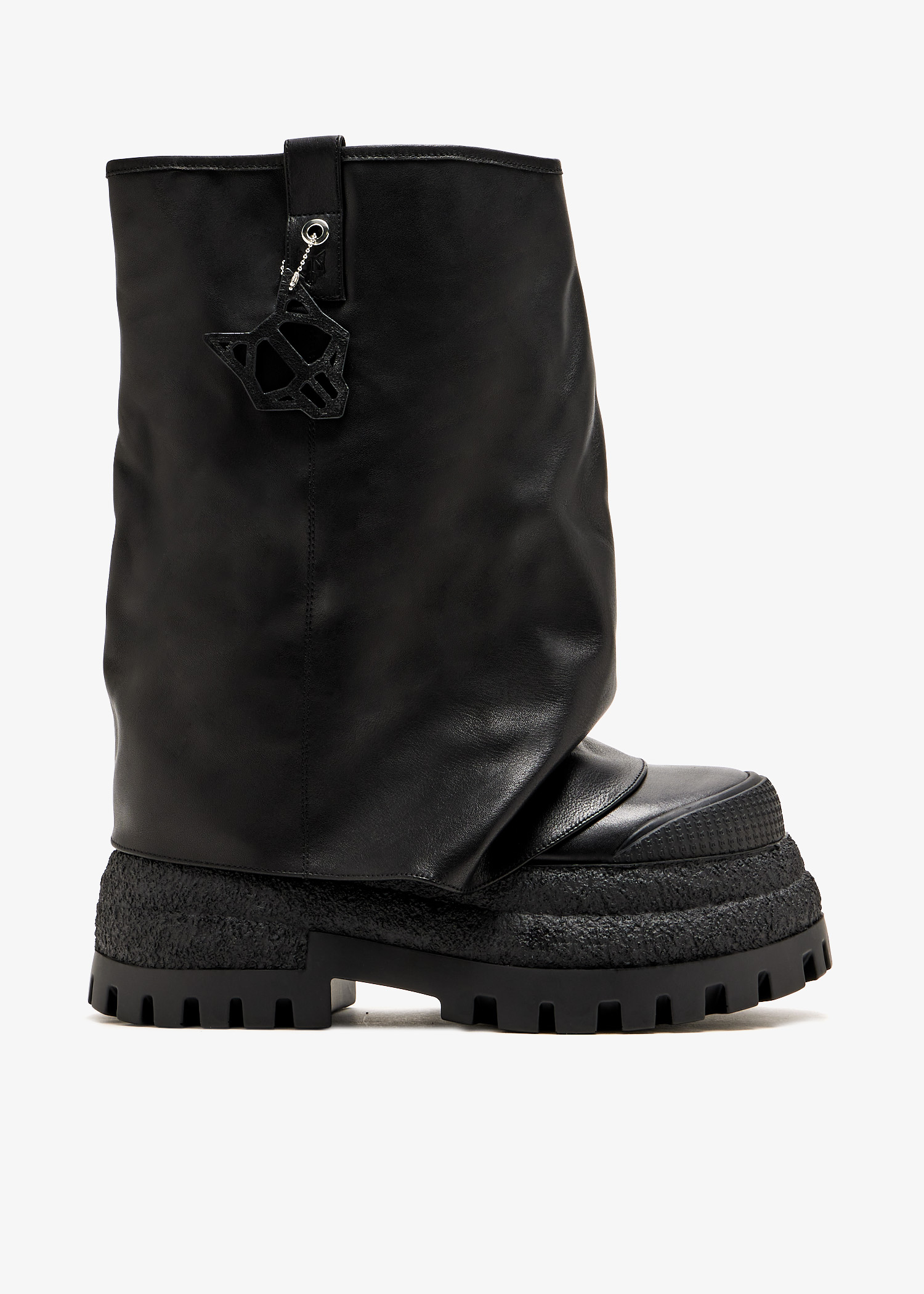 Disturb boots, Black
Disturb boots, Black