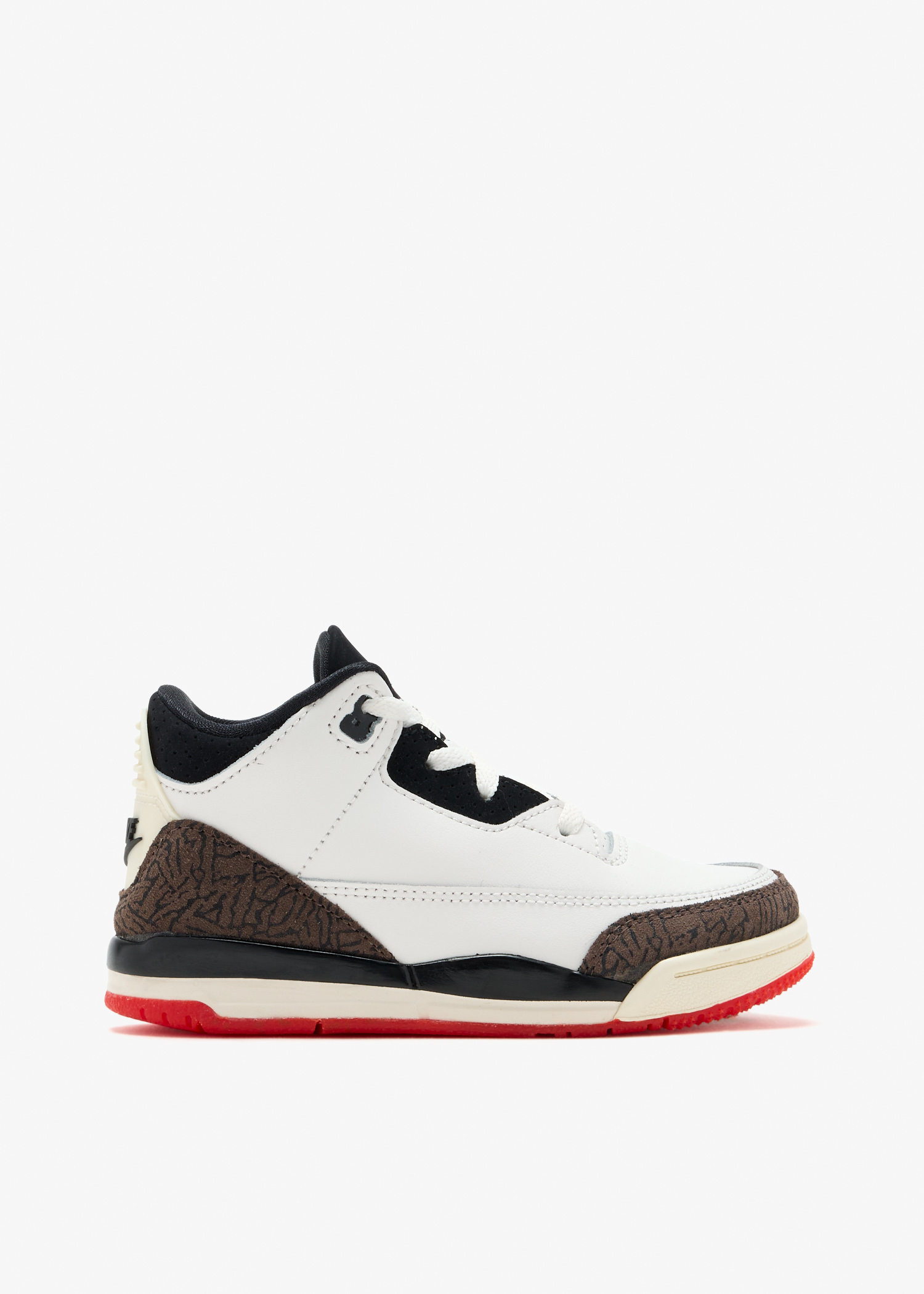 Air Jordan 3 Retro sneakers, White
Air Jordan 3 Retro sneakers, White