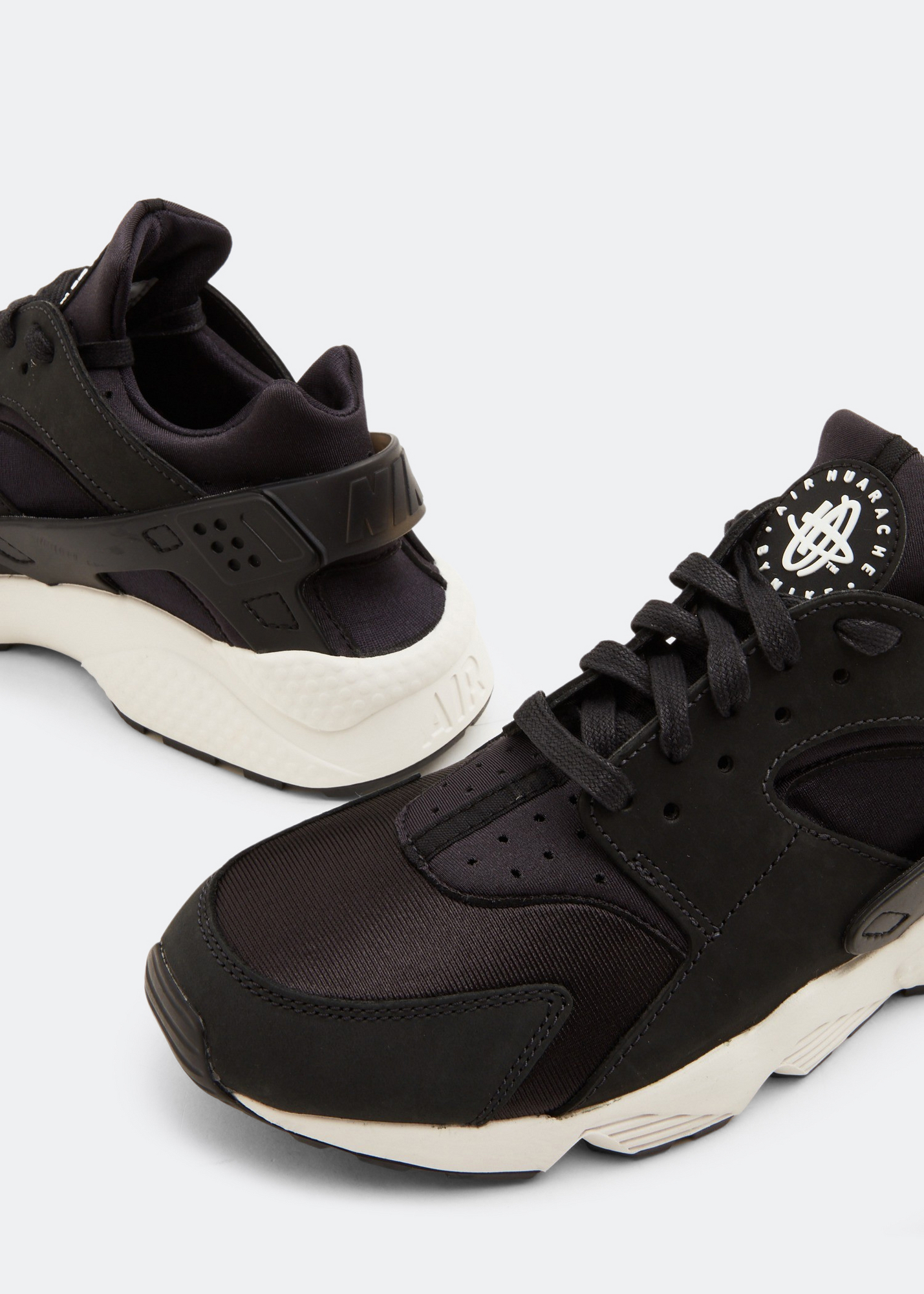 Air Huarache 'Off-Noir' sneakers, Black
Air Huarache 'Off-Noir' sneakers, Black