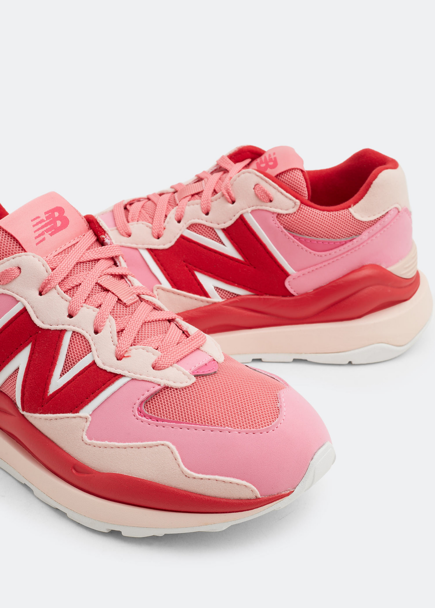 5740 sneakers, Pink