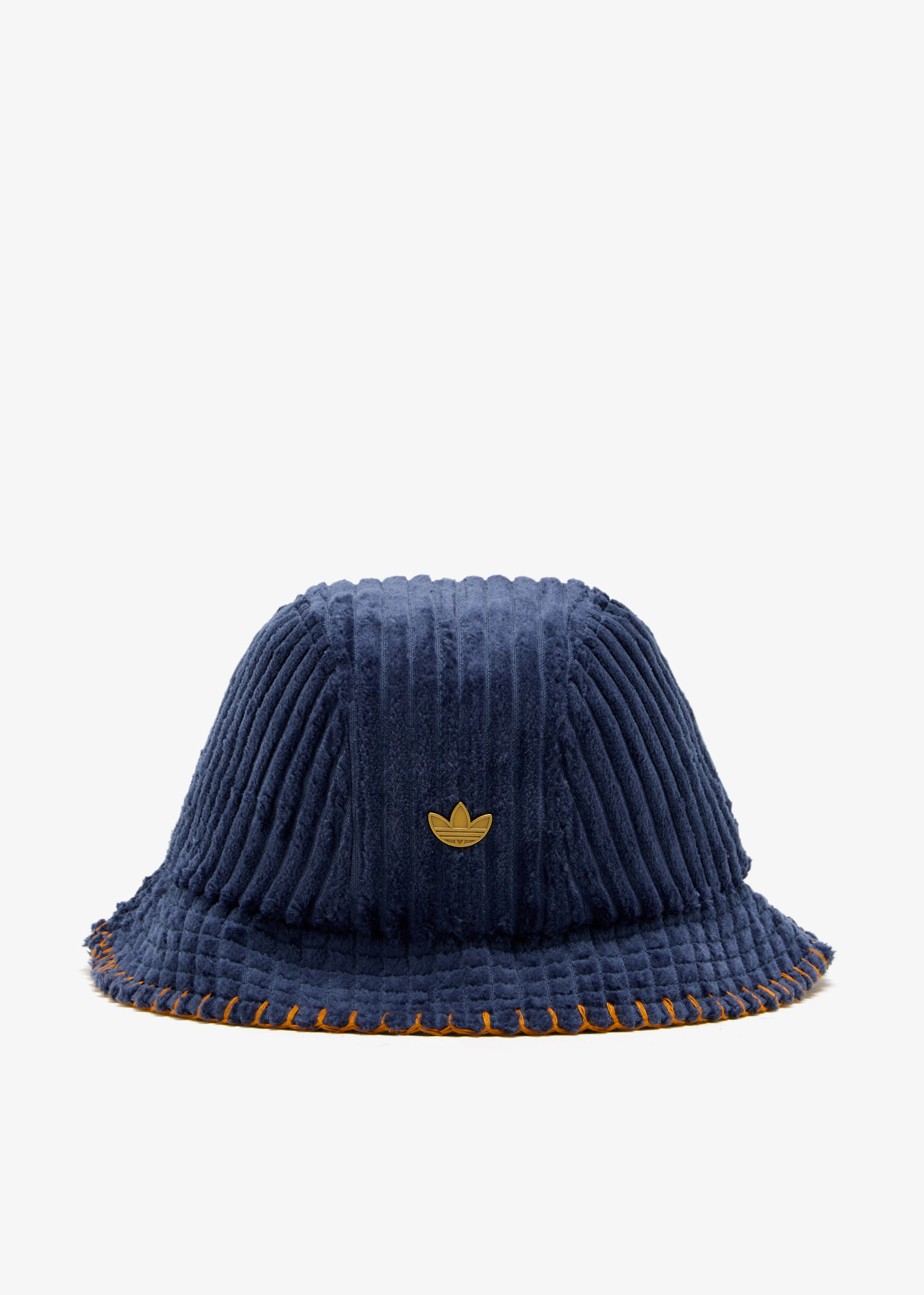 x CLOT bucket hat, Navy
x CLOT bucket hat, Navy
