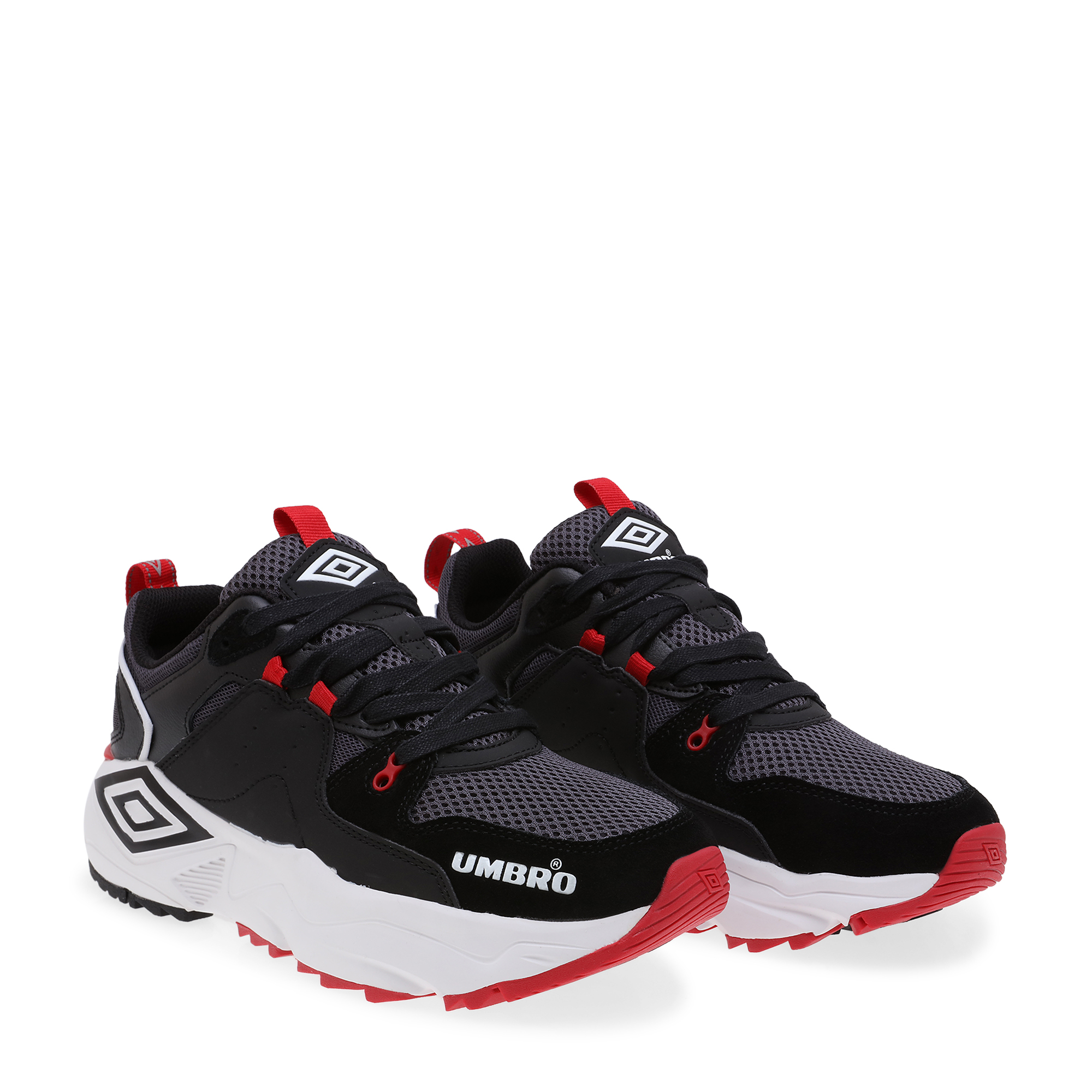 Run M sneakers, Black