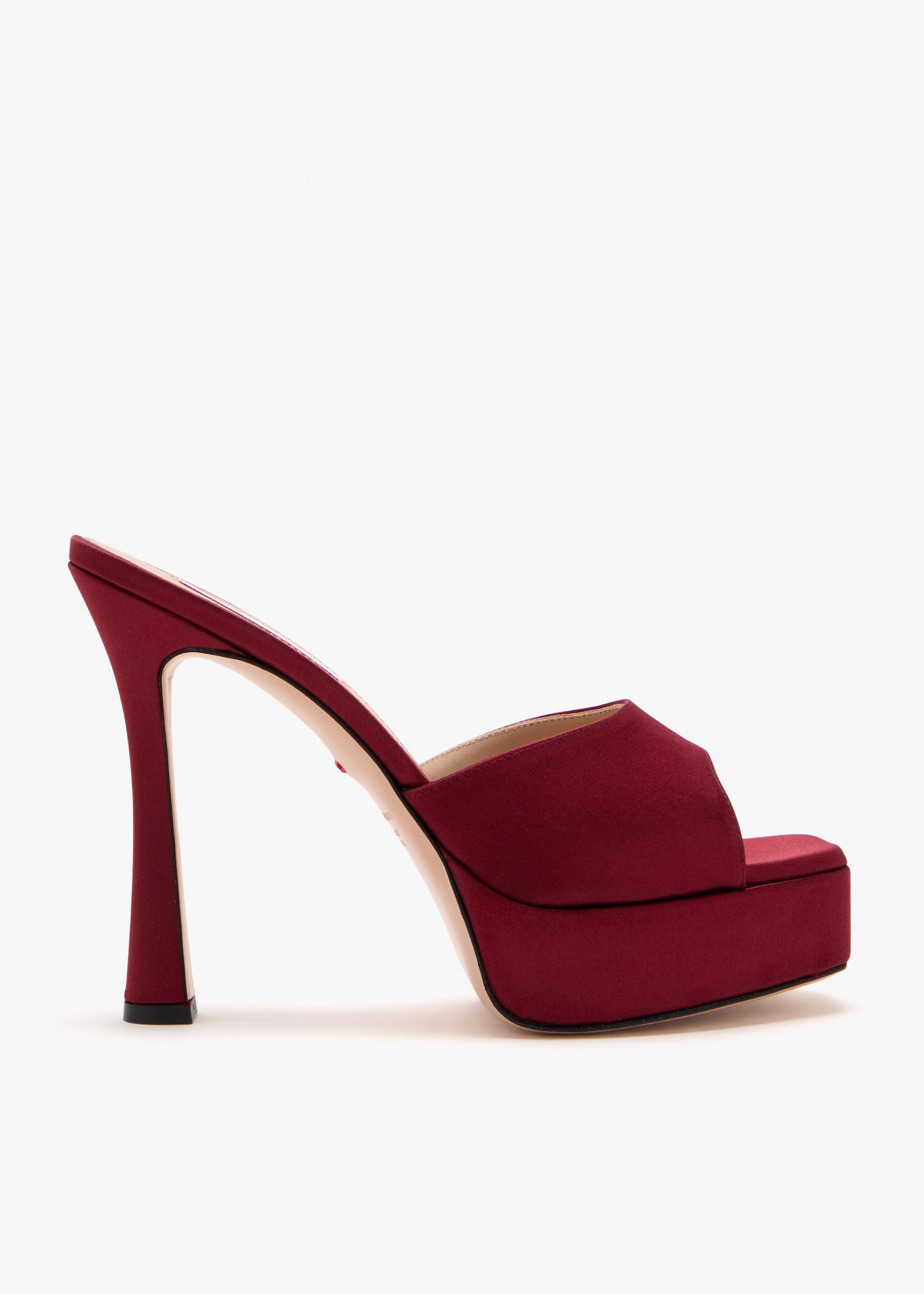 Marwa 120 sandals, Burgundy
Marwa 120 sandals, Burgundy