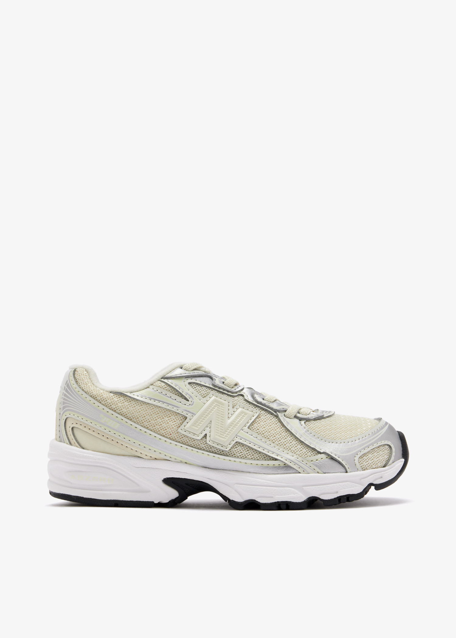 740 sneakers, Cream
740 sneakers, Cream