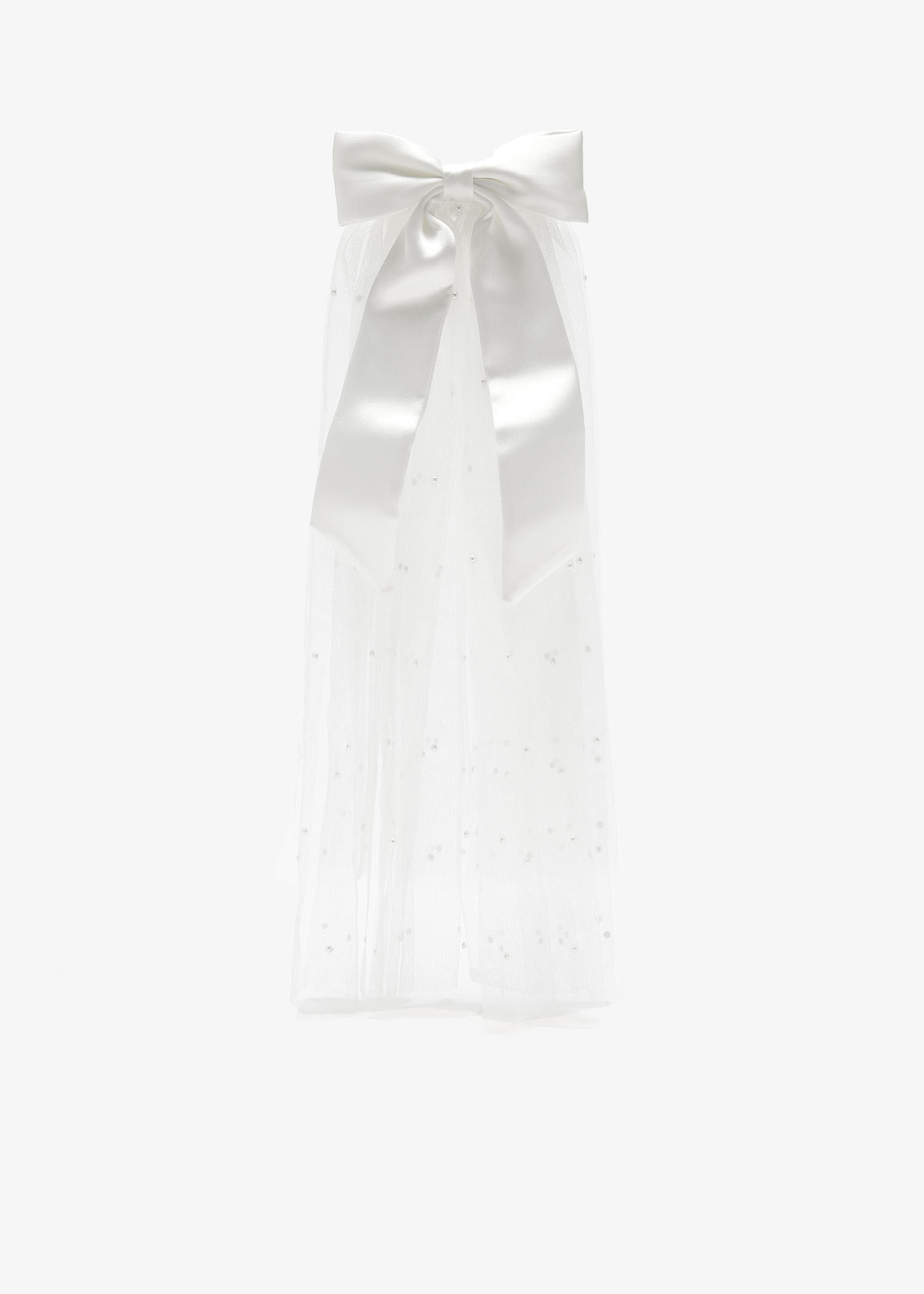Satin bow embellished veil, White
Satin bow embellished veil, White