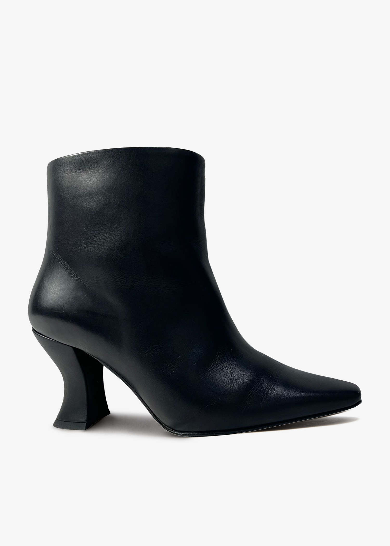 Cloud ankle boots, Black
Cloud ankle boots, Black