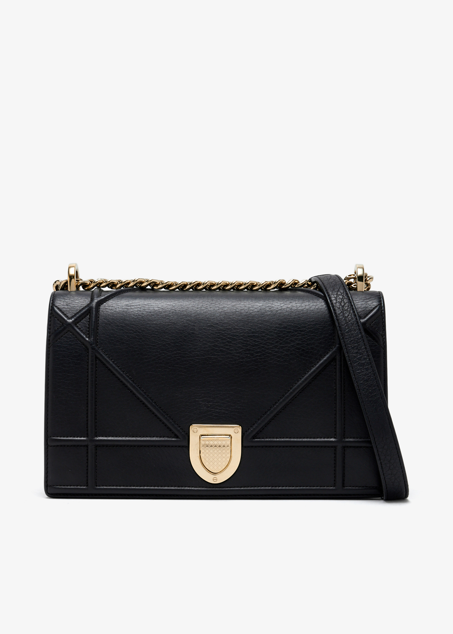 Diorama Medium Flap bag, Black
Diorama Medium Flap bag, Black