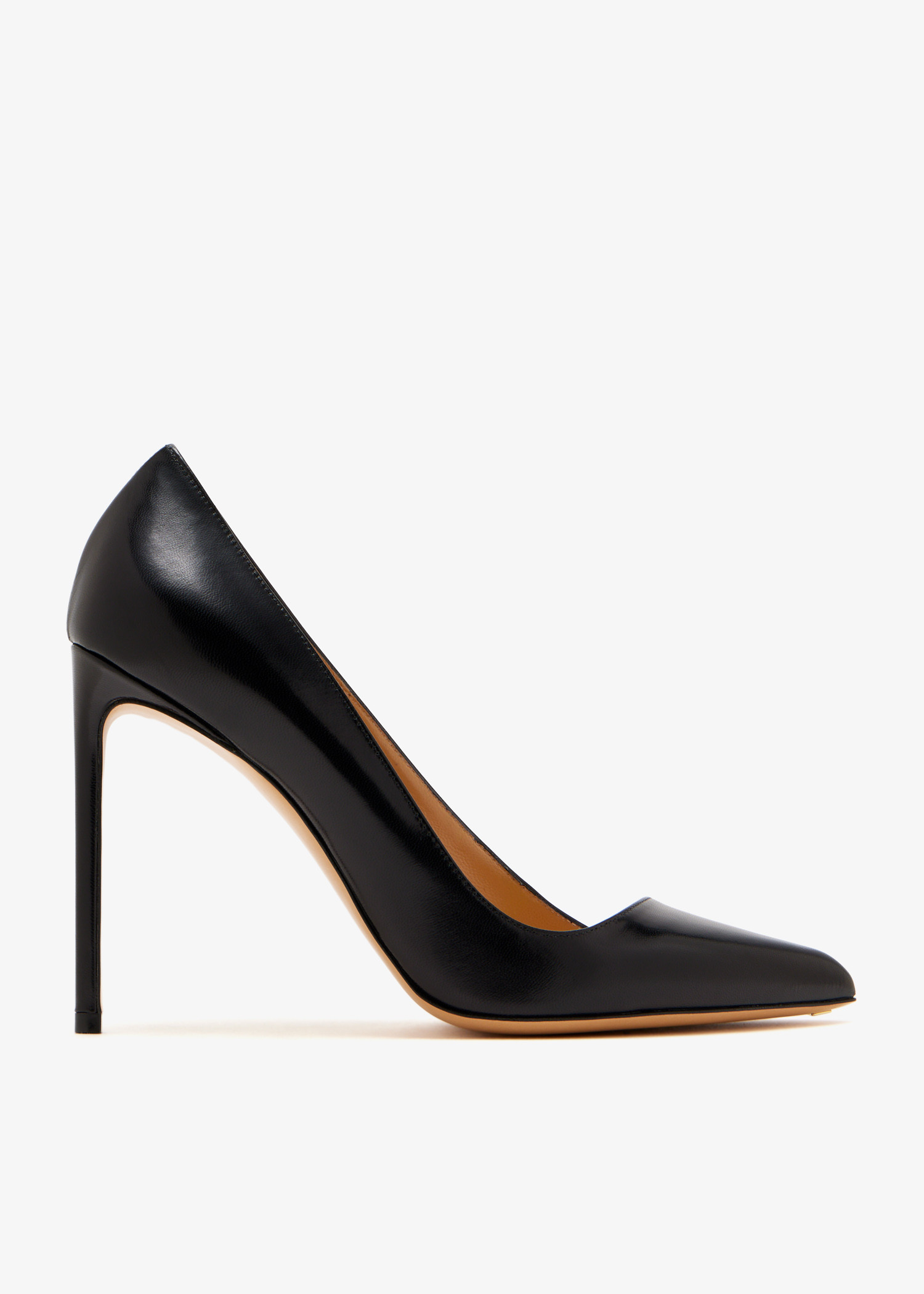 Asymmetric pumps, Black
Asymmetric pumps, Black