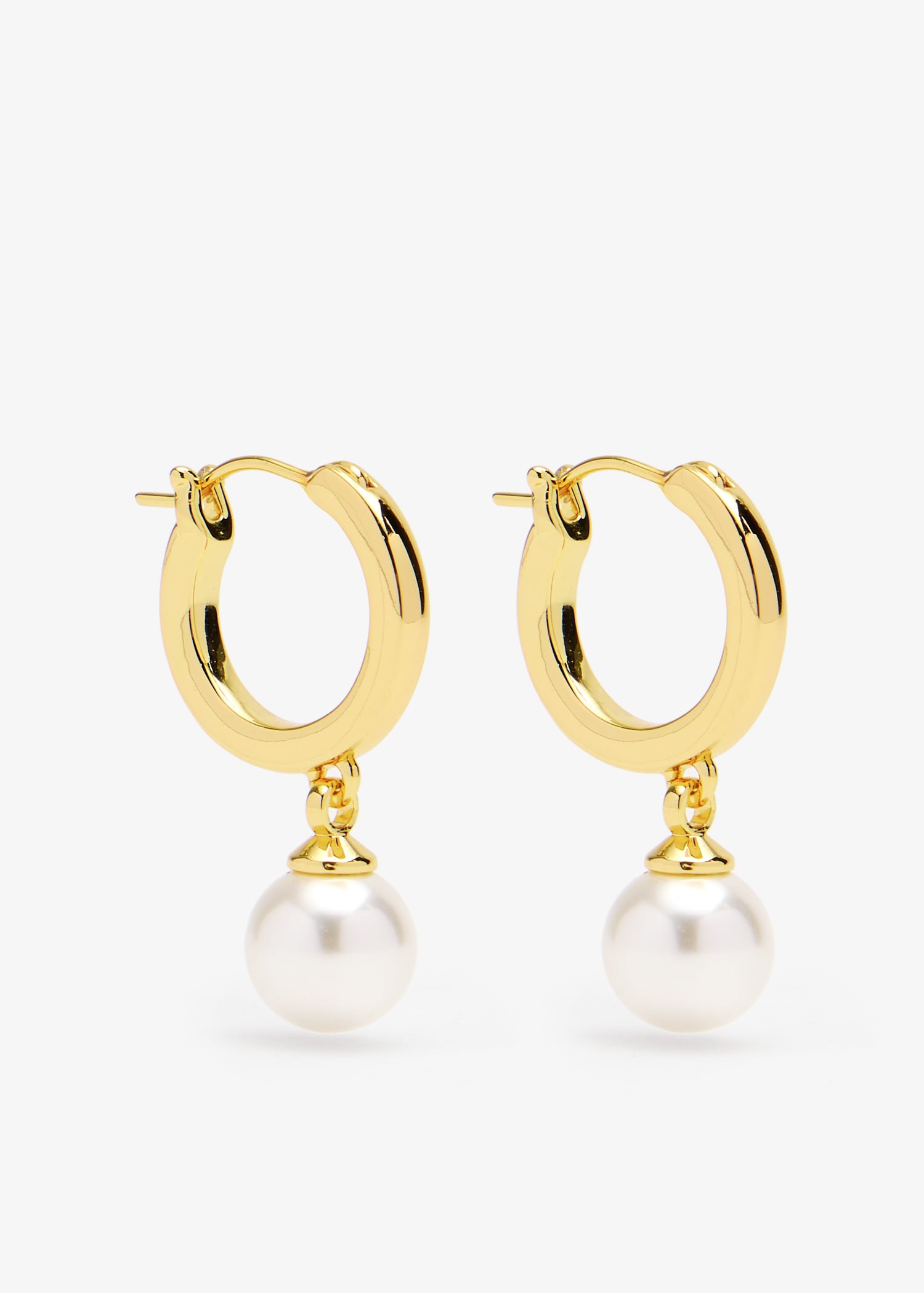 Pearl drop hoop earrings, Gold
Pearl drop hoop earrings, Gold