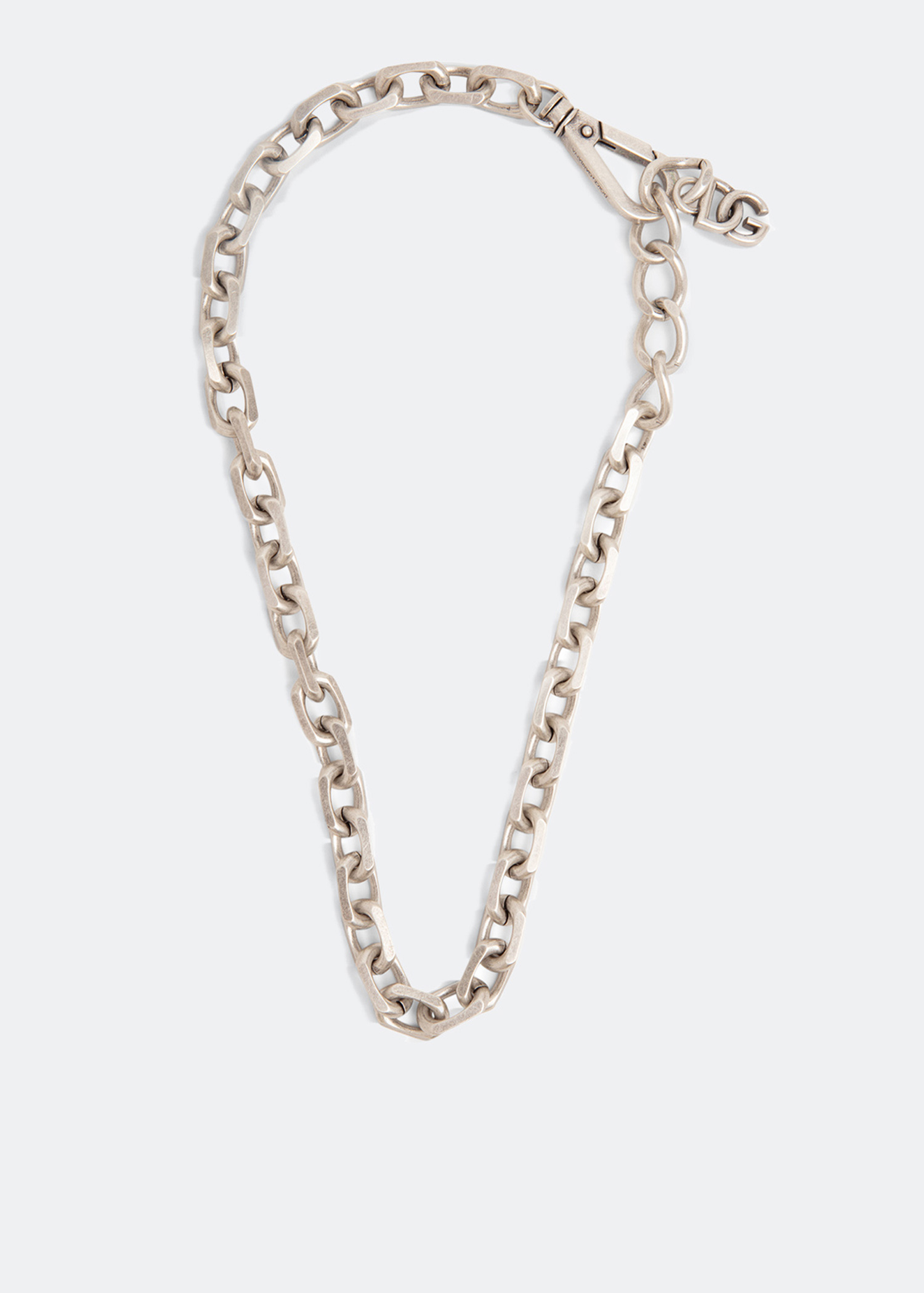 Silver chain necklace
Silver chain necklace