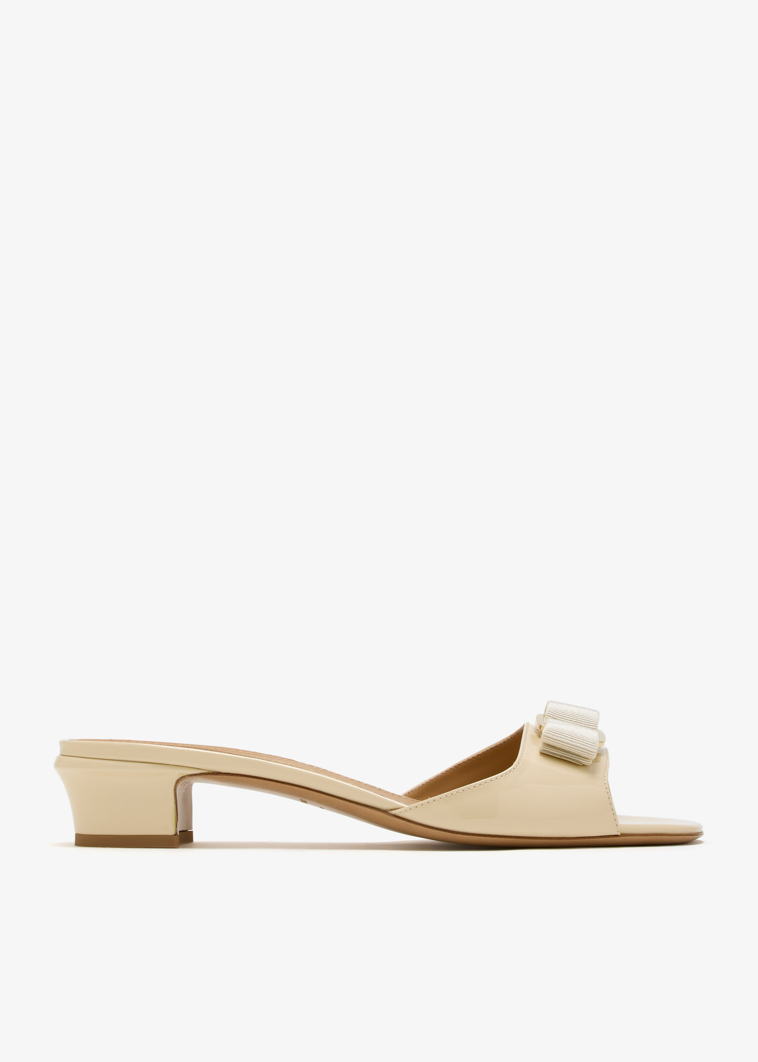 

Vara bow mules, Cream