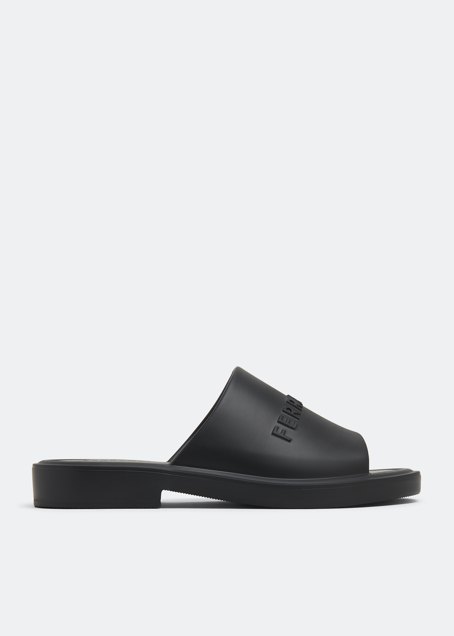 

Giuneva slide sandals, Black