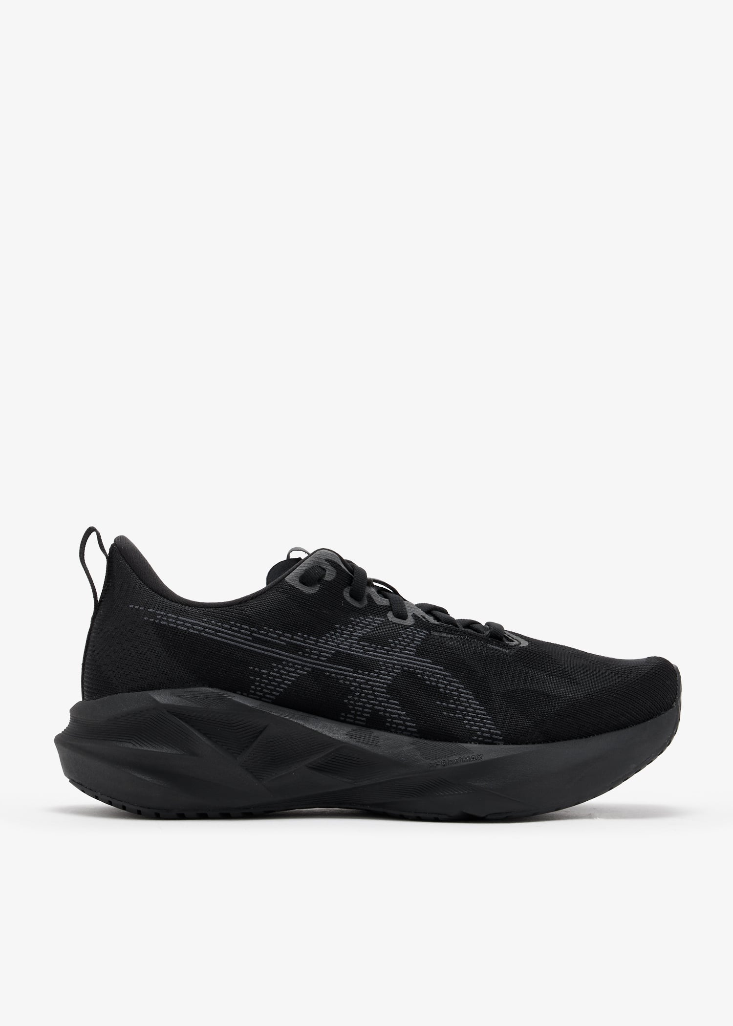 

Novablast 5 sneakers, Black