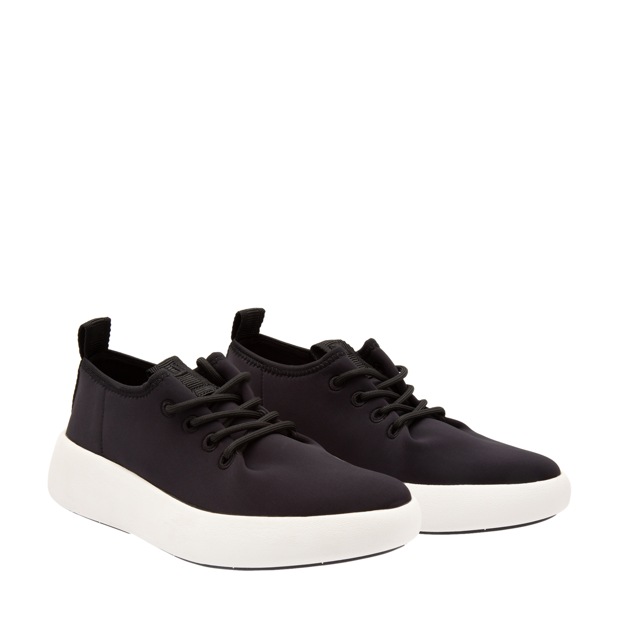 

Bo Pleat sneakers, Black