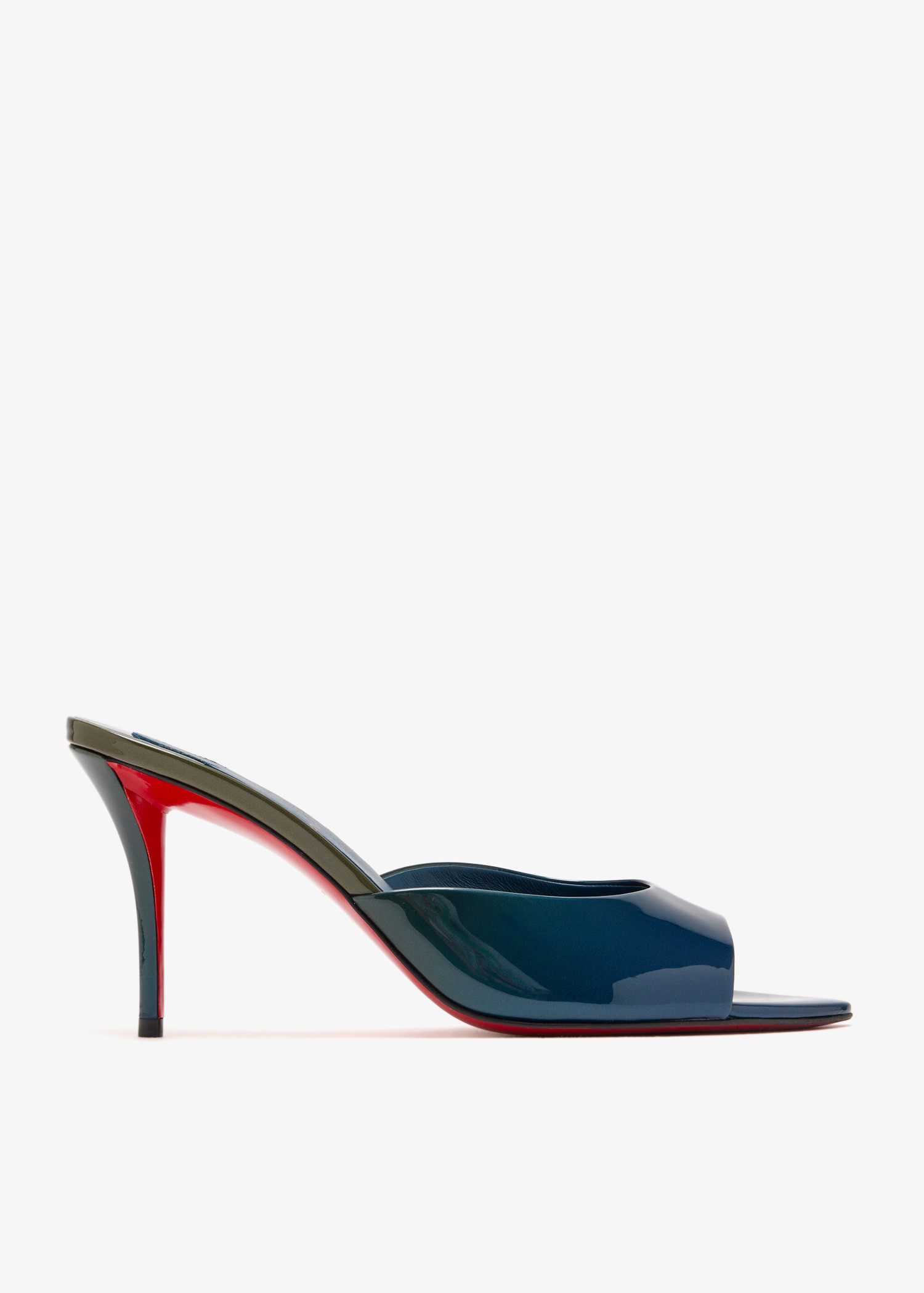 

Miss Z 80 mules, Navy