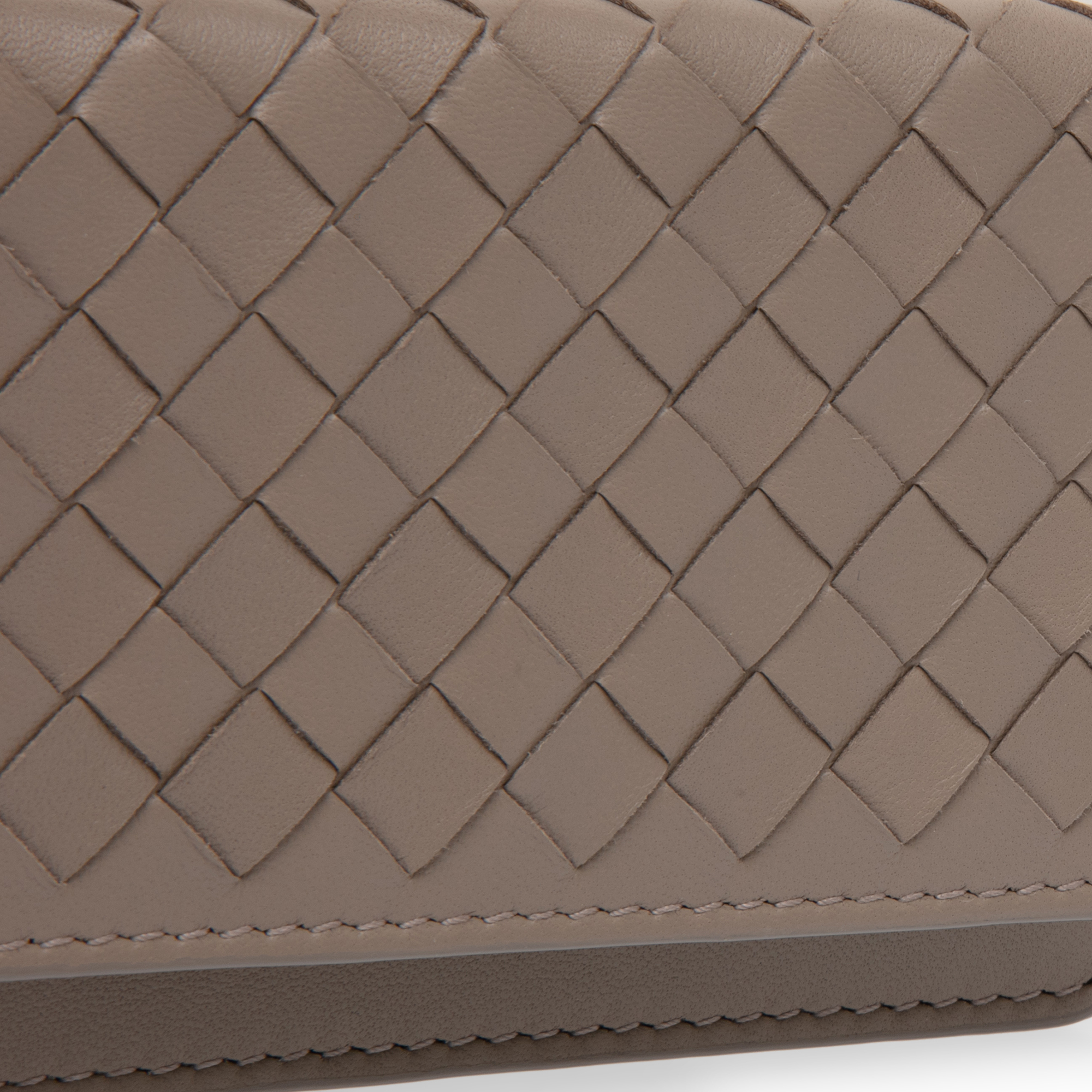 

Intrecciato small wallet, Beige