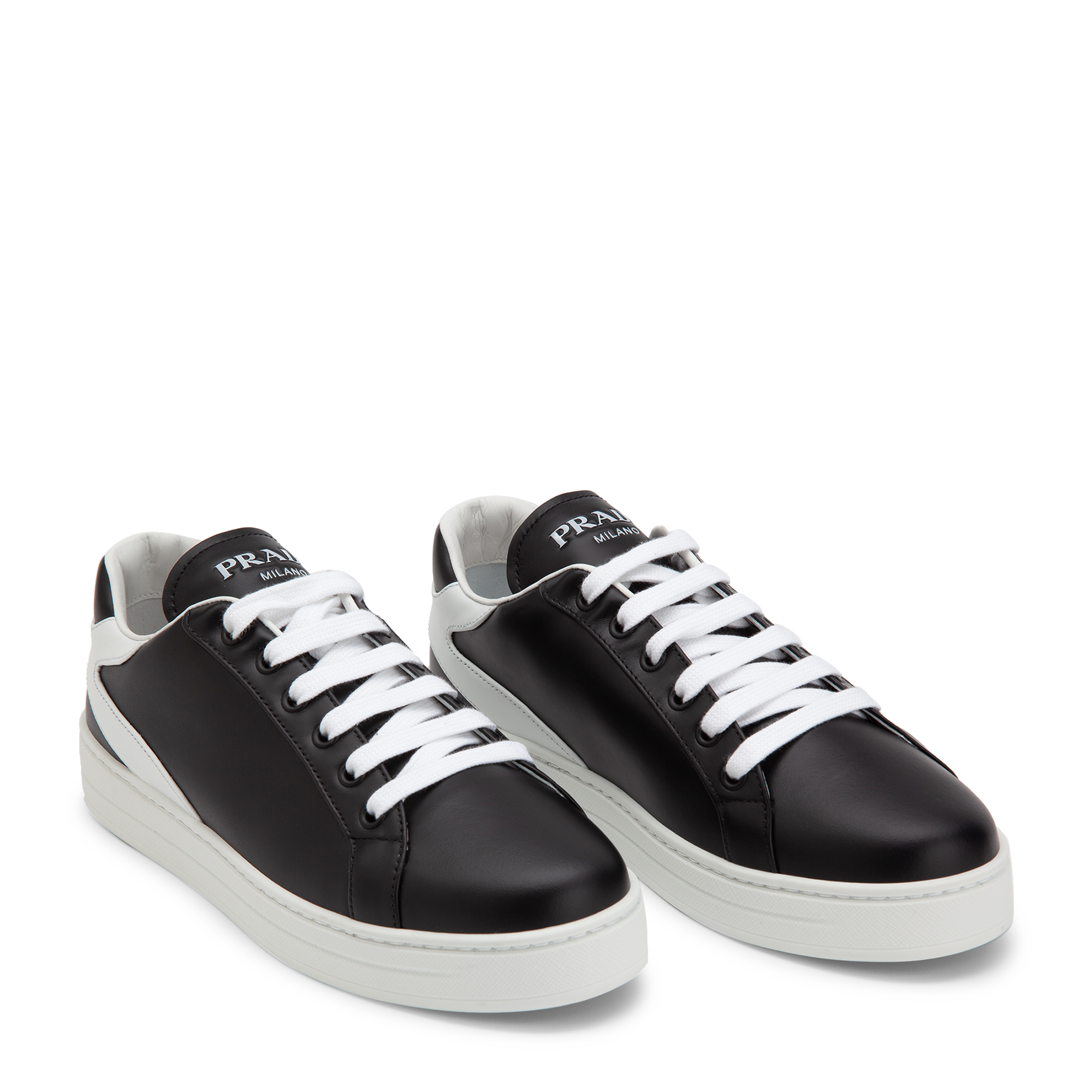 

New Avenue sneakers, Black