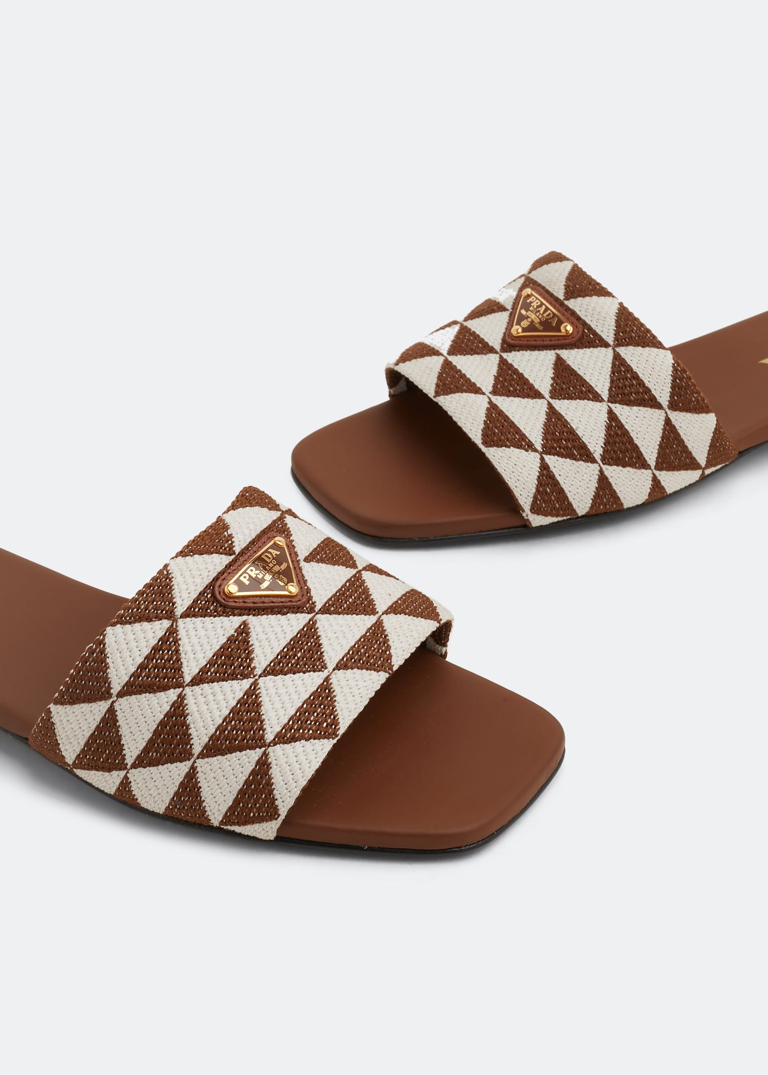 

Embroidered fabric slides, Brown