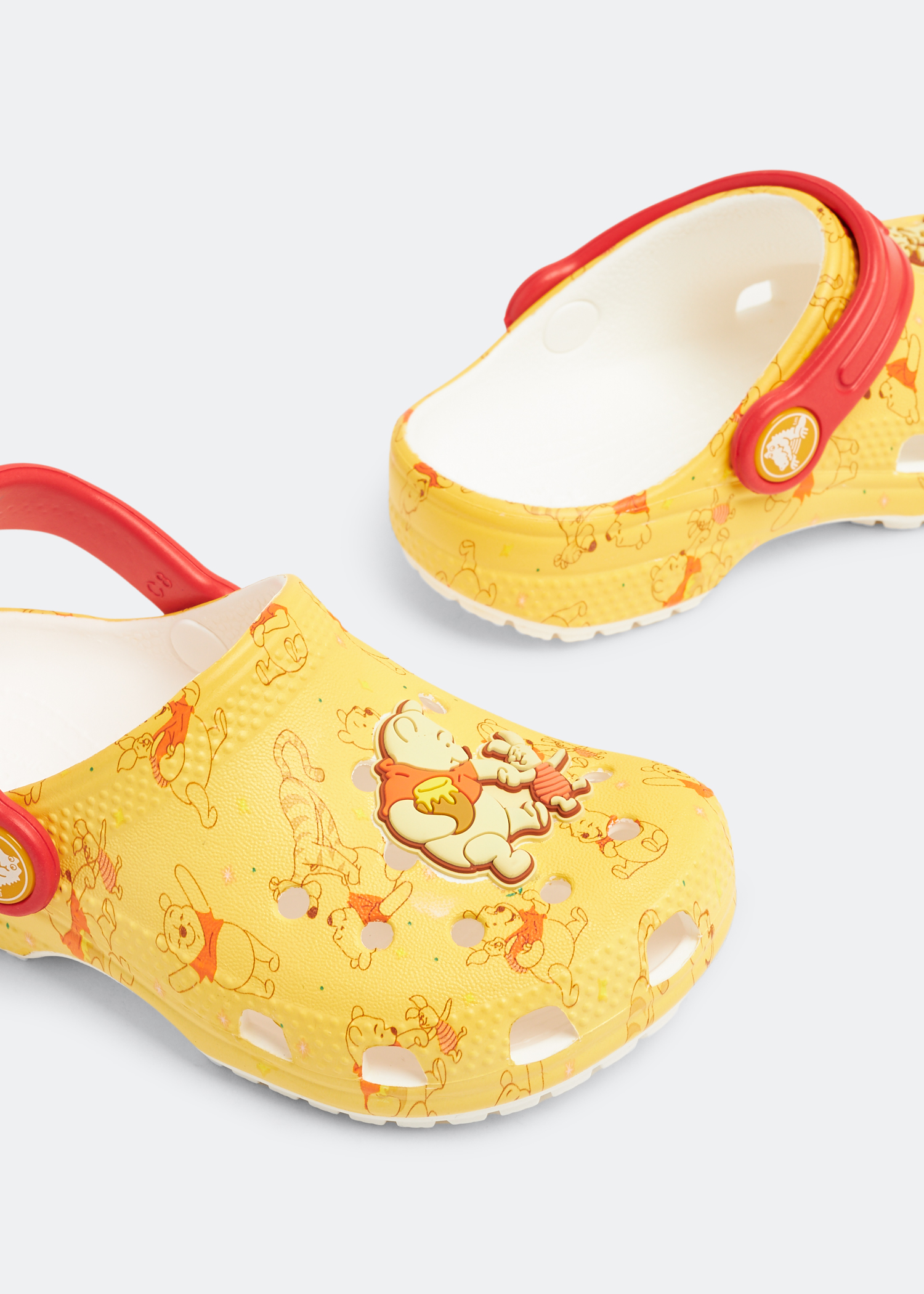 

Classic Disney Winnie the Pooh clogs, Yellow