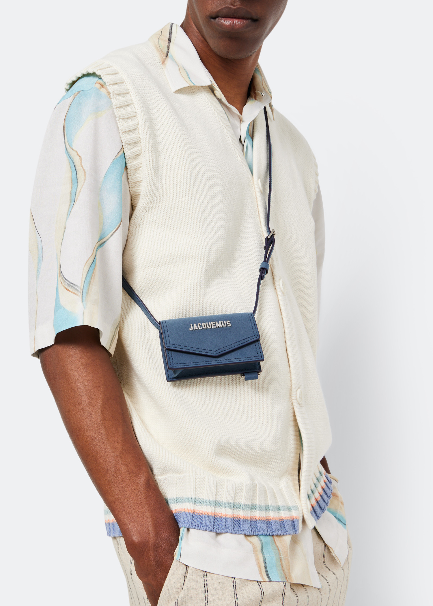 

Le port Azure pouch, Blue