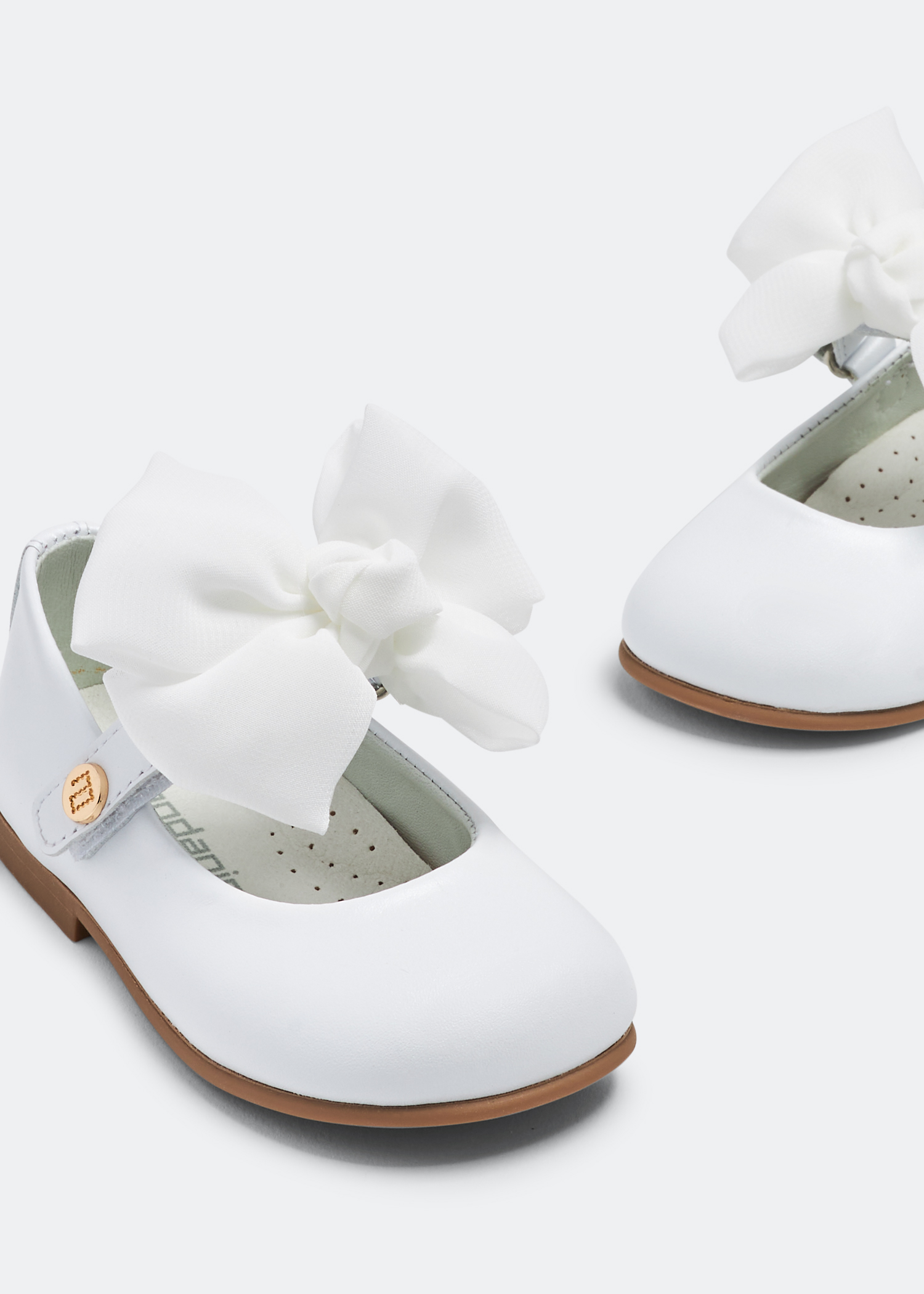 

Bow ballerinas, White