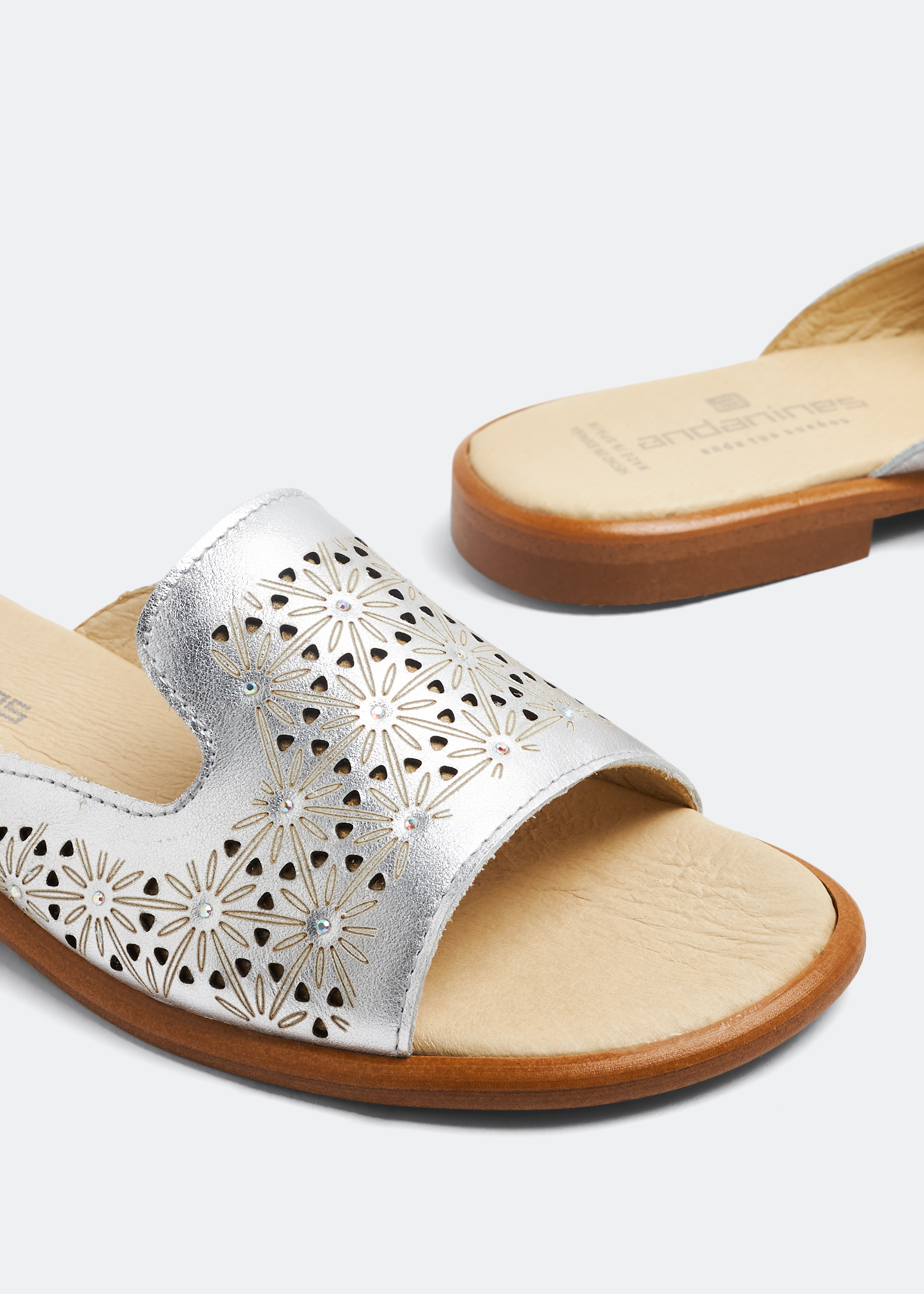 

Laser-cut sandals, Silver