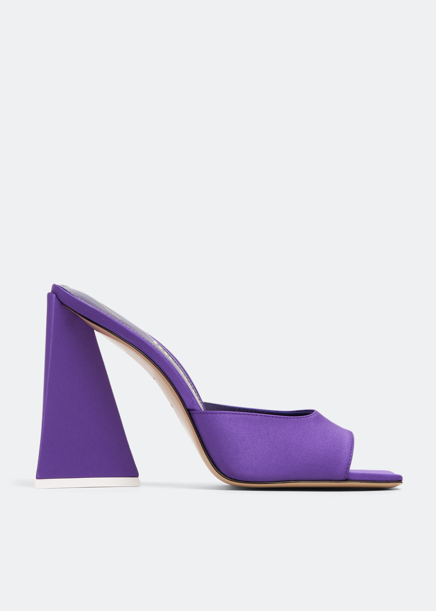 

Devon mules, Purple