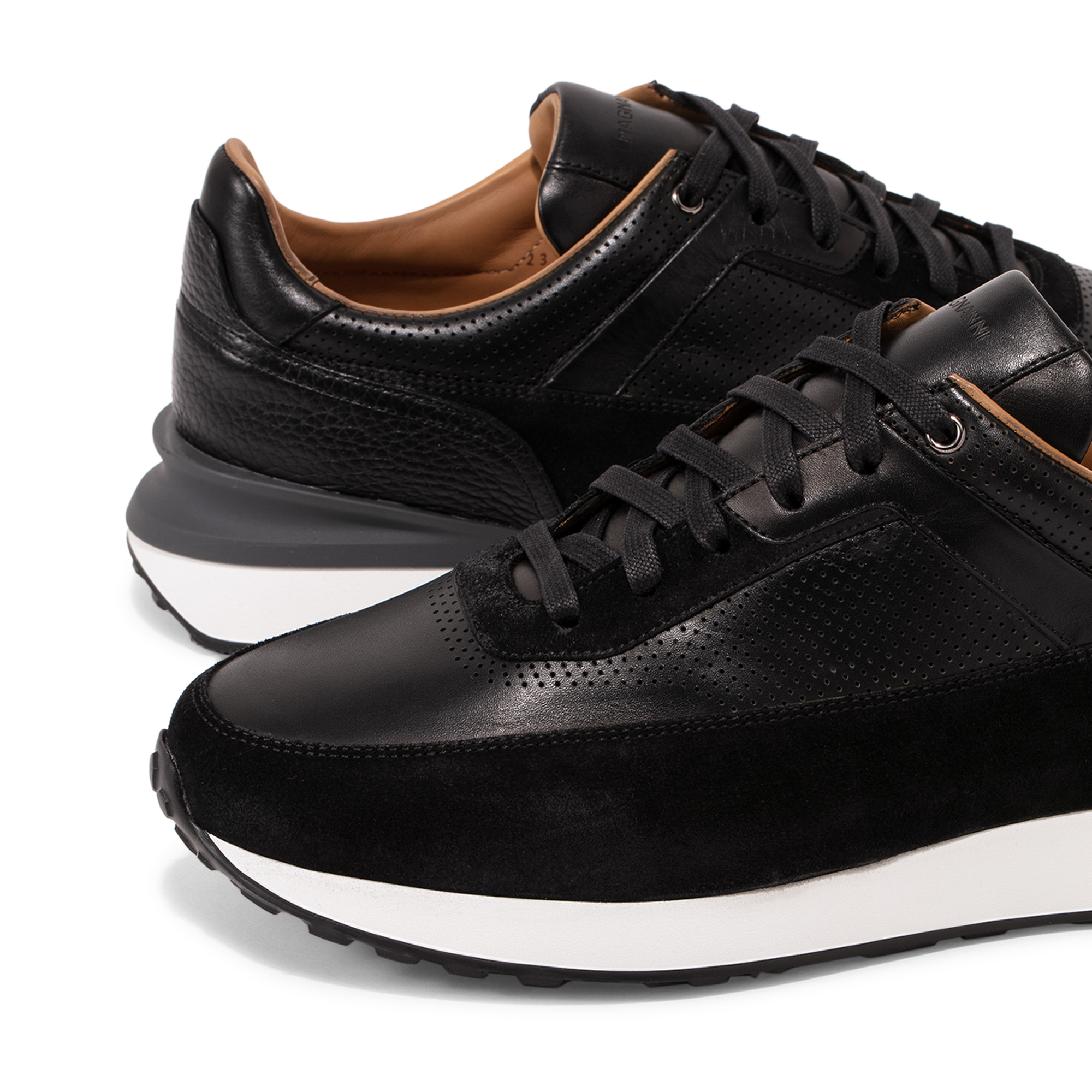 

Grafton leather sneakers, Black