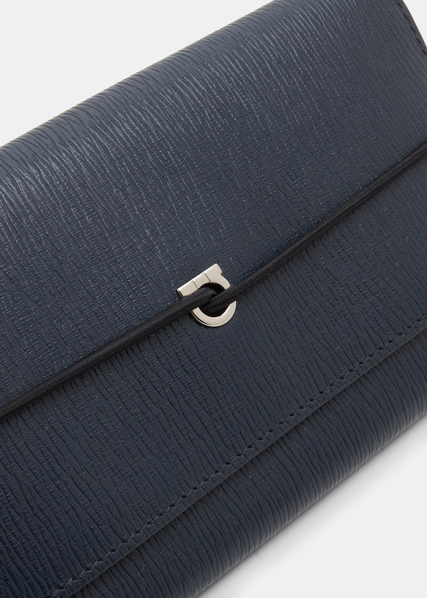 

Revival pouch, Black