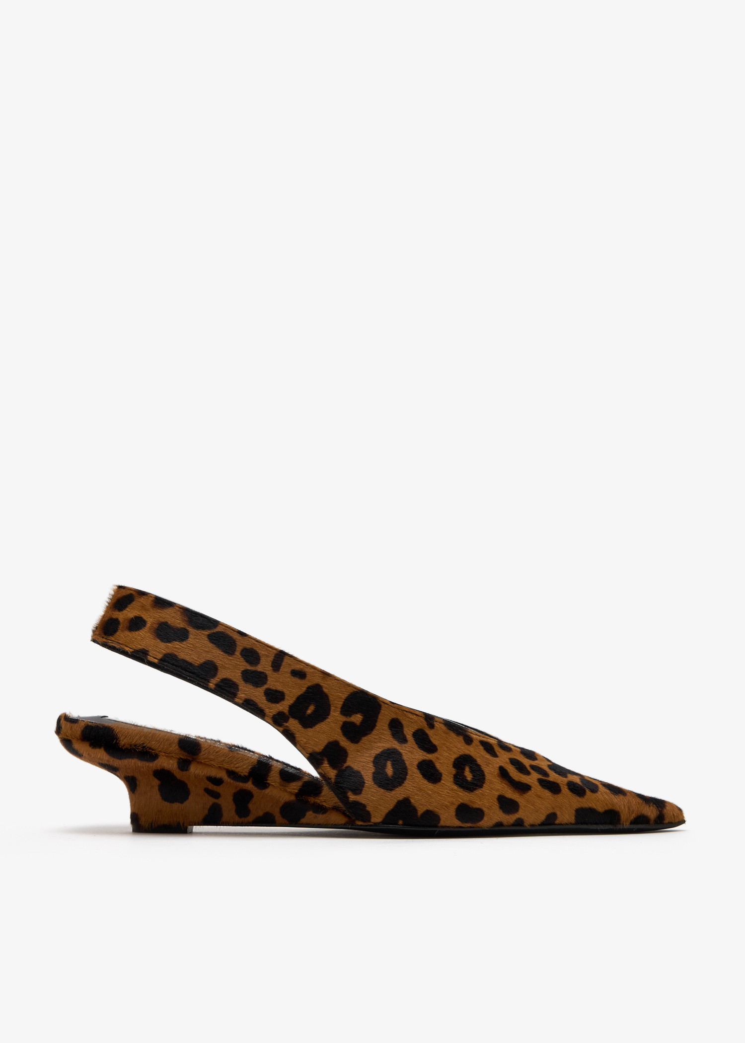 

Animal-print slingback pumps, Animal printed