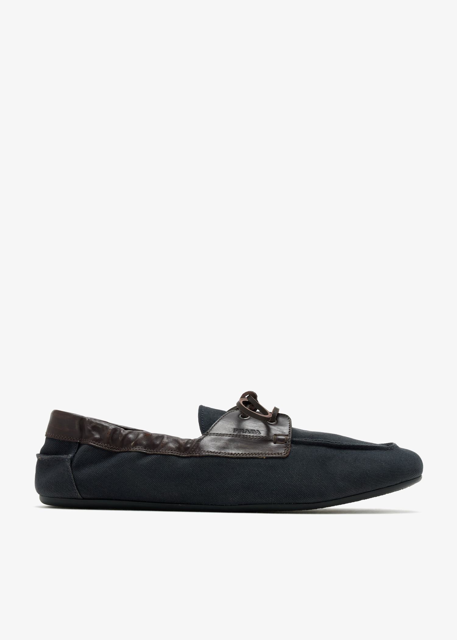 

Shuffle aged canvas and leather boat shoes, Navy