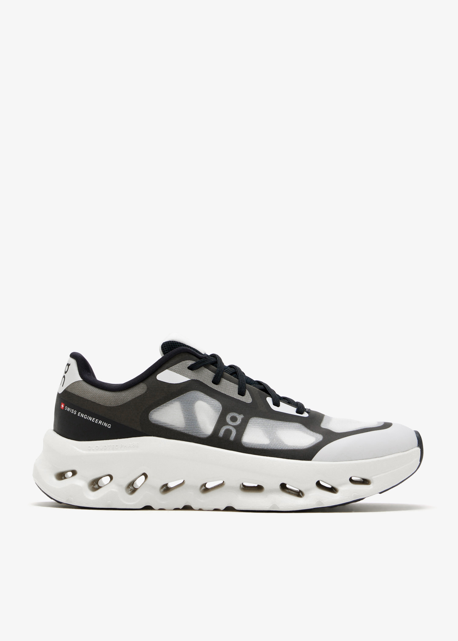 

Cloudtilt Remix sneakers, Black