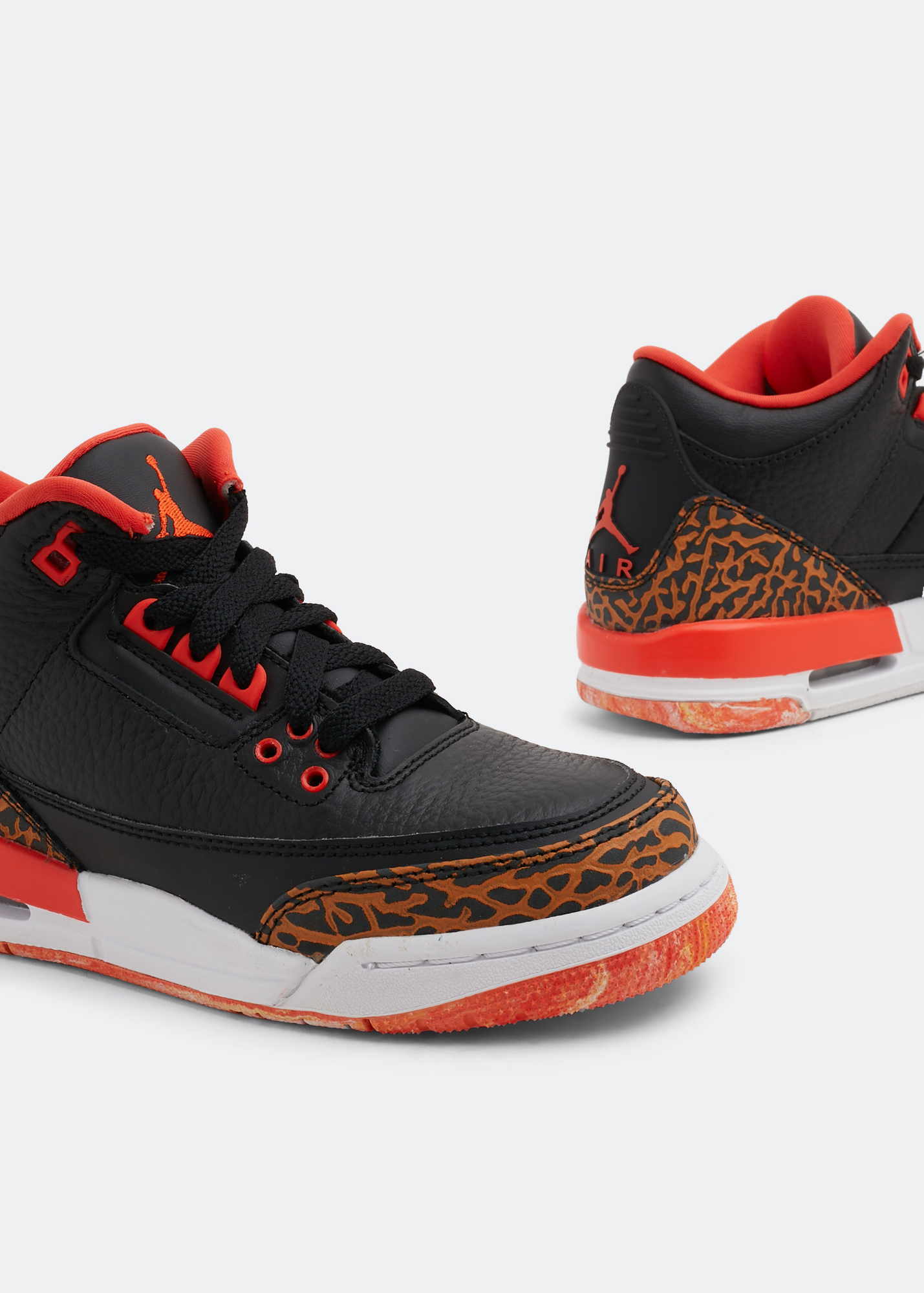 

Air Jordan 3 Retro sneakers, Black