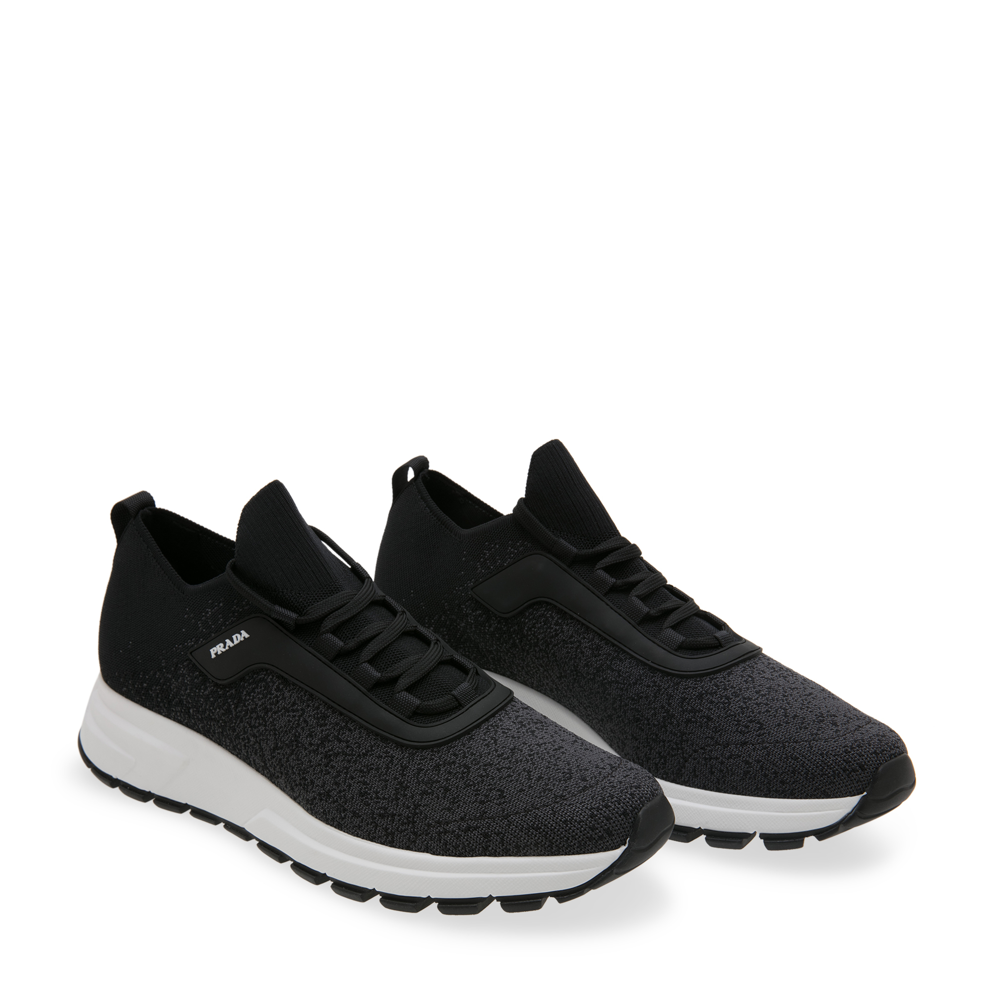 

Low-top sneakers, Black