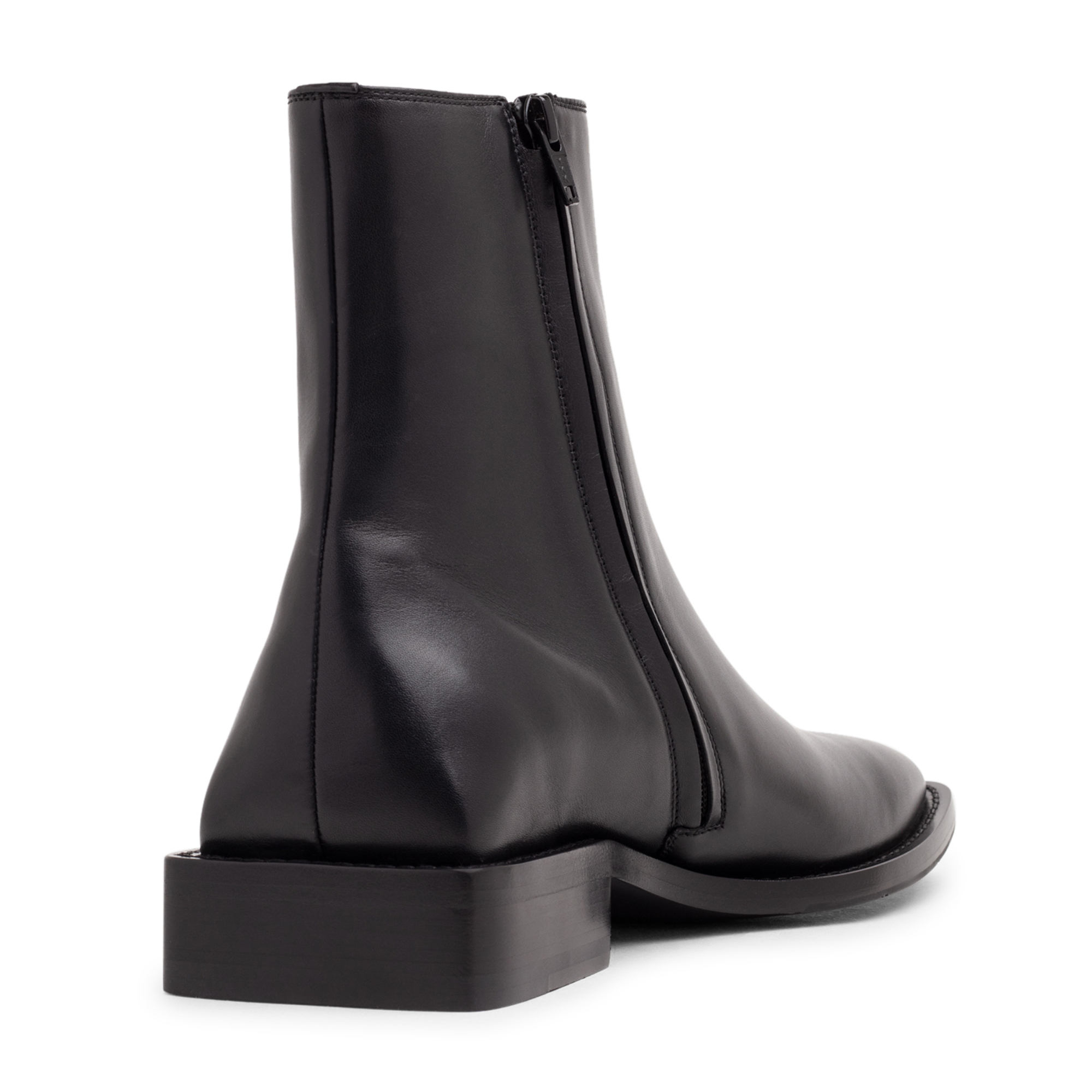 

Rim boots, Black