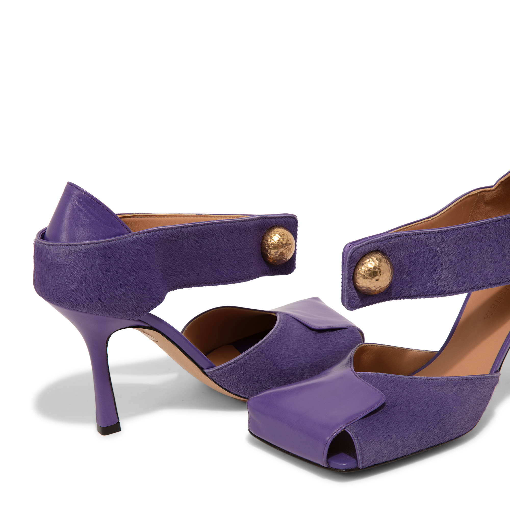 

Square-toe pumps, Purple